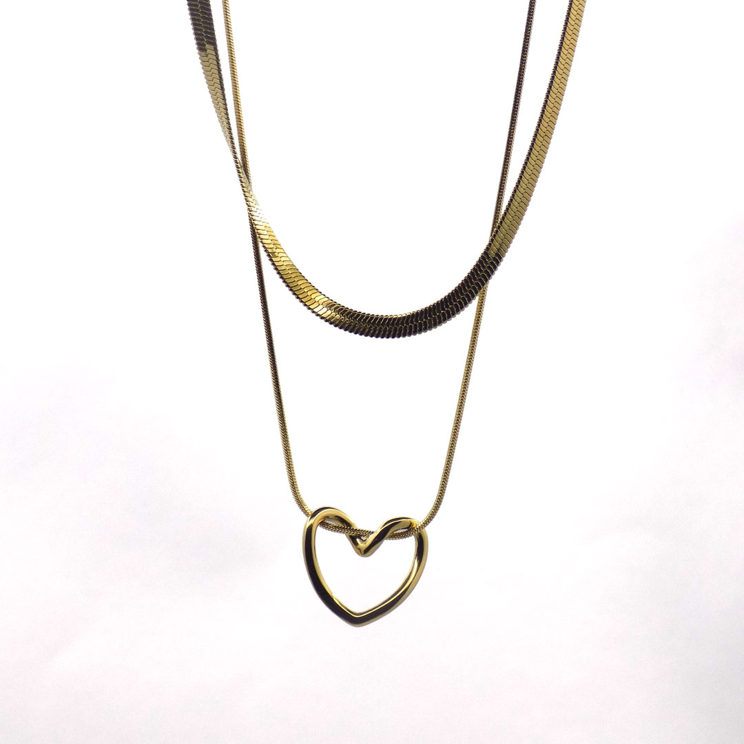 Elegant Gold Necklace Set