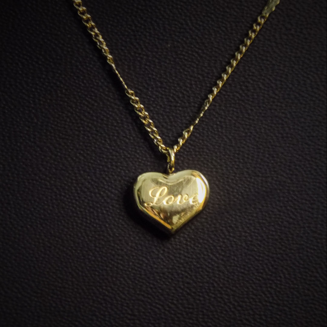 Gold Heart 'Love' Pendant Necklace