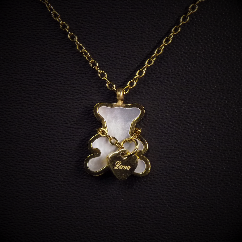 Teddy Amour Pendant Necklace