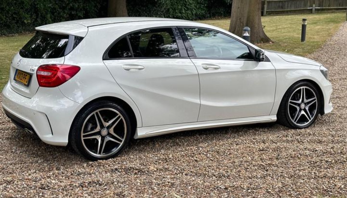 White Mercedes-Benz A Class 2013 (Collection Only)