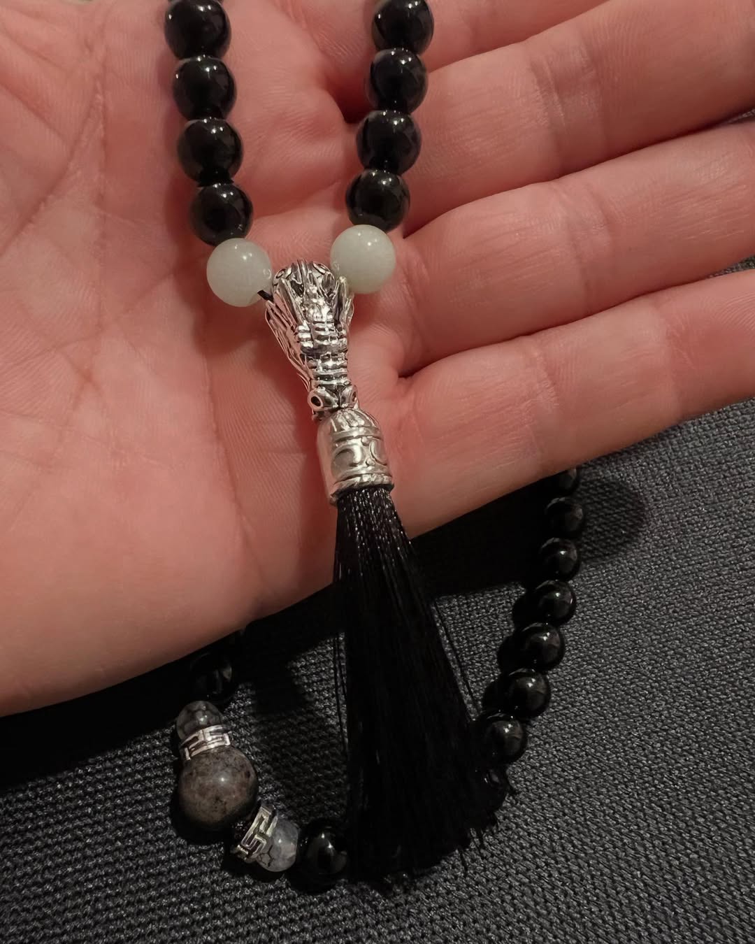 Dragon heart (black)