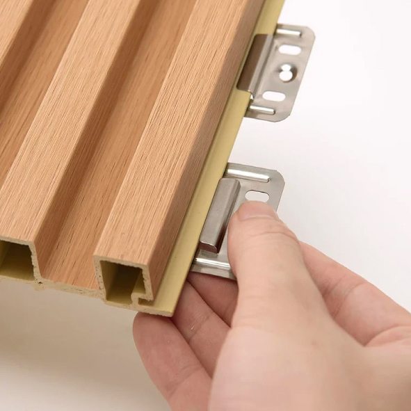 Wall Panel Clips - 100 unidades