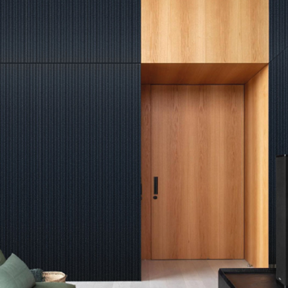 WATER PROOF - SHINY BLACK