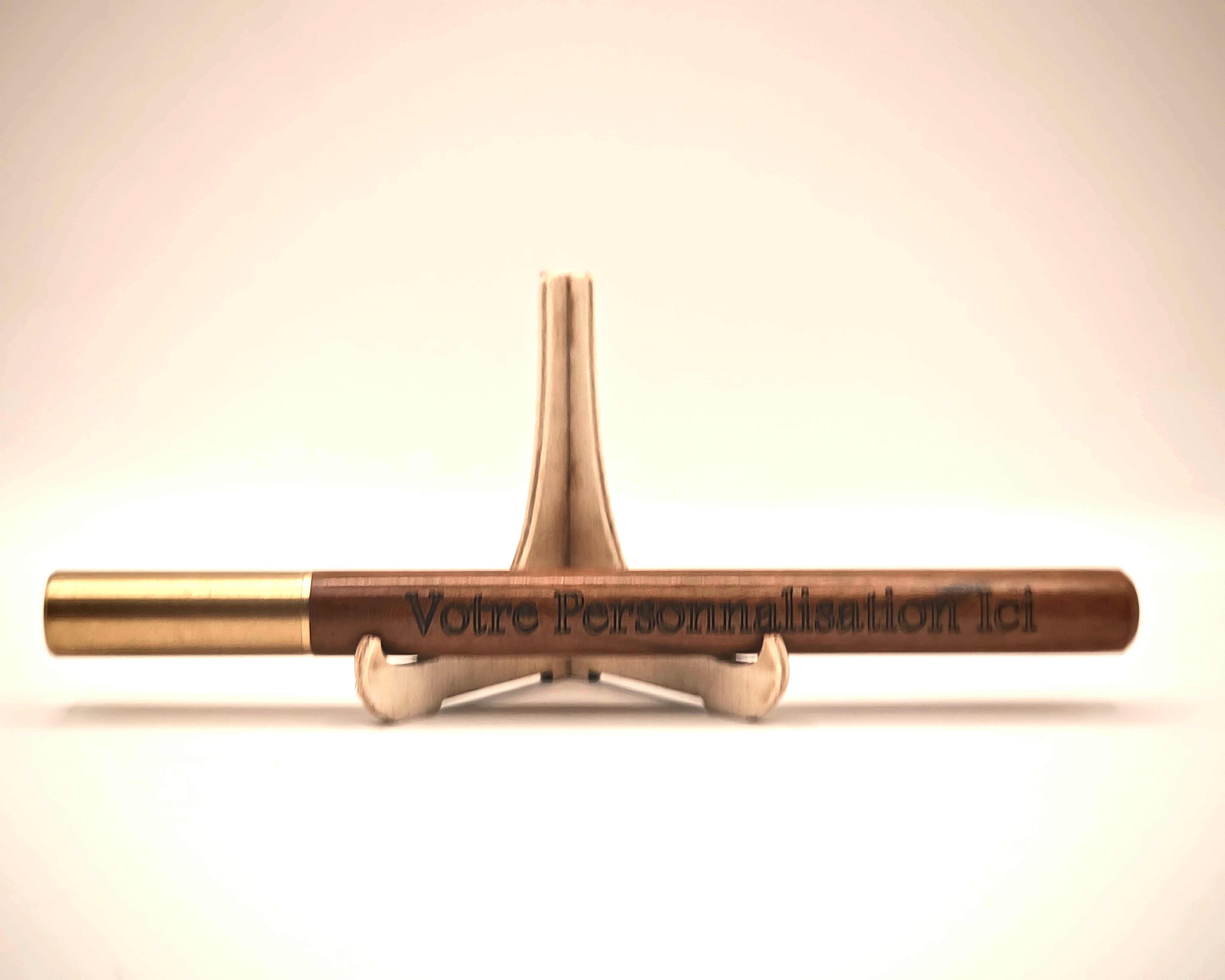 Stylo vintage et élégant en bois de poirier