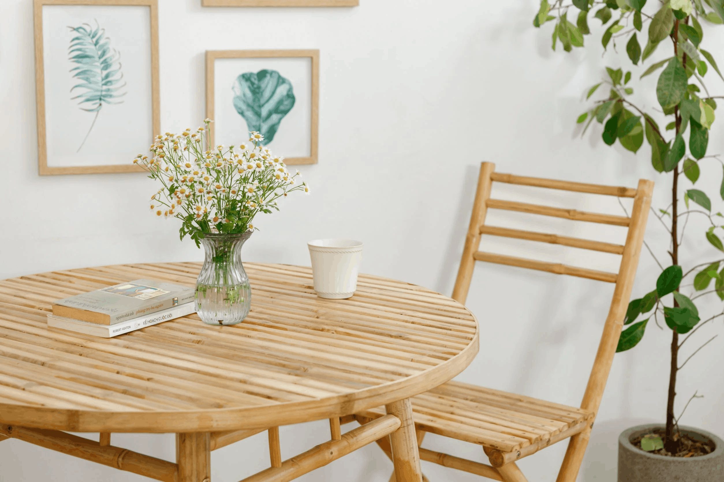 Mesa redonda de bambú - Conil