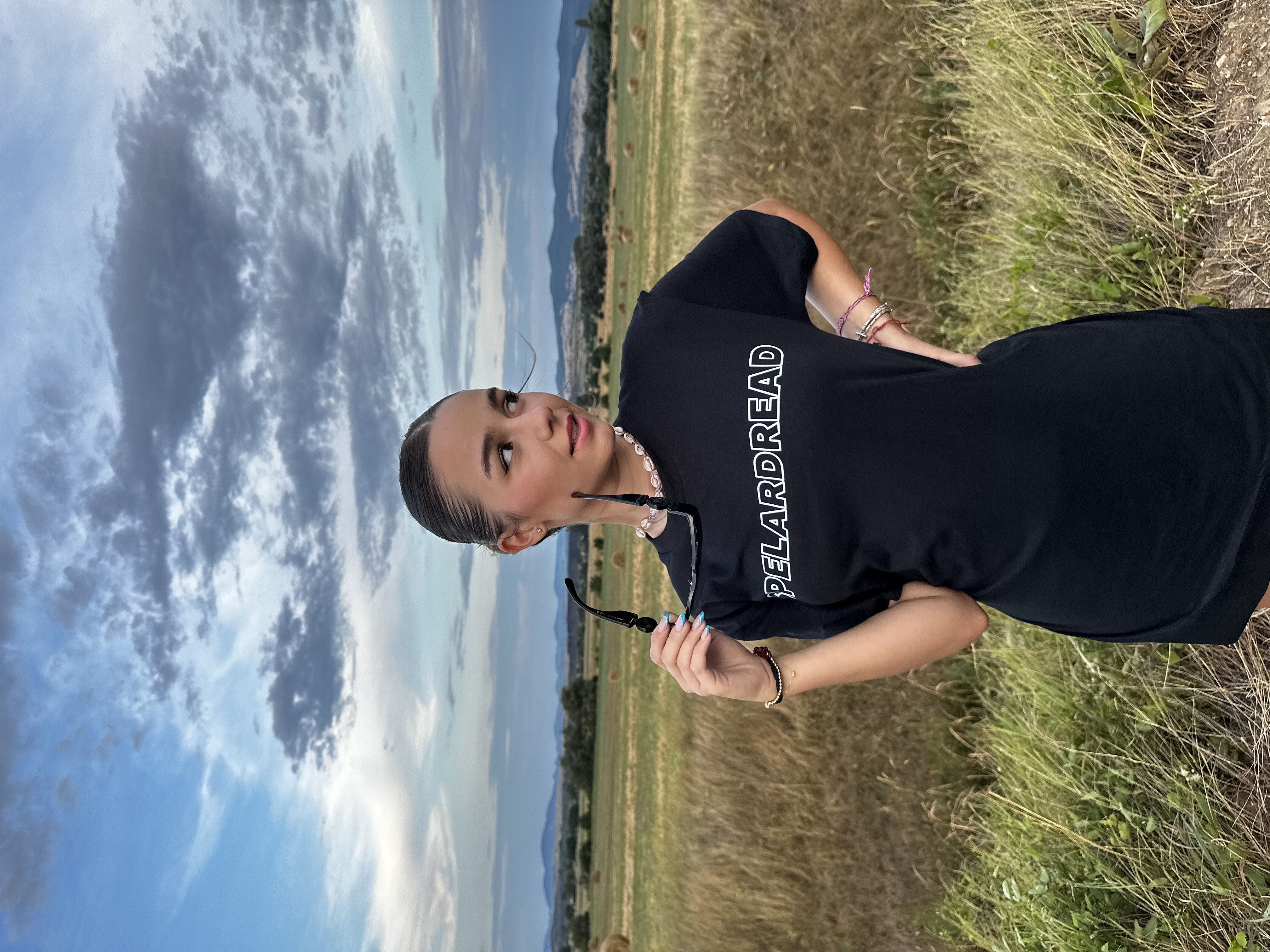 WE HAVE FAITH IN (044) TEE