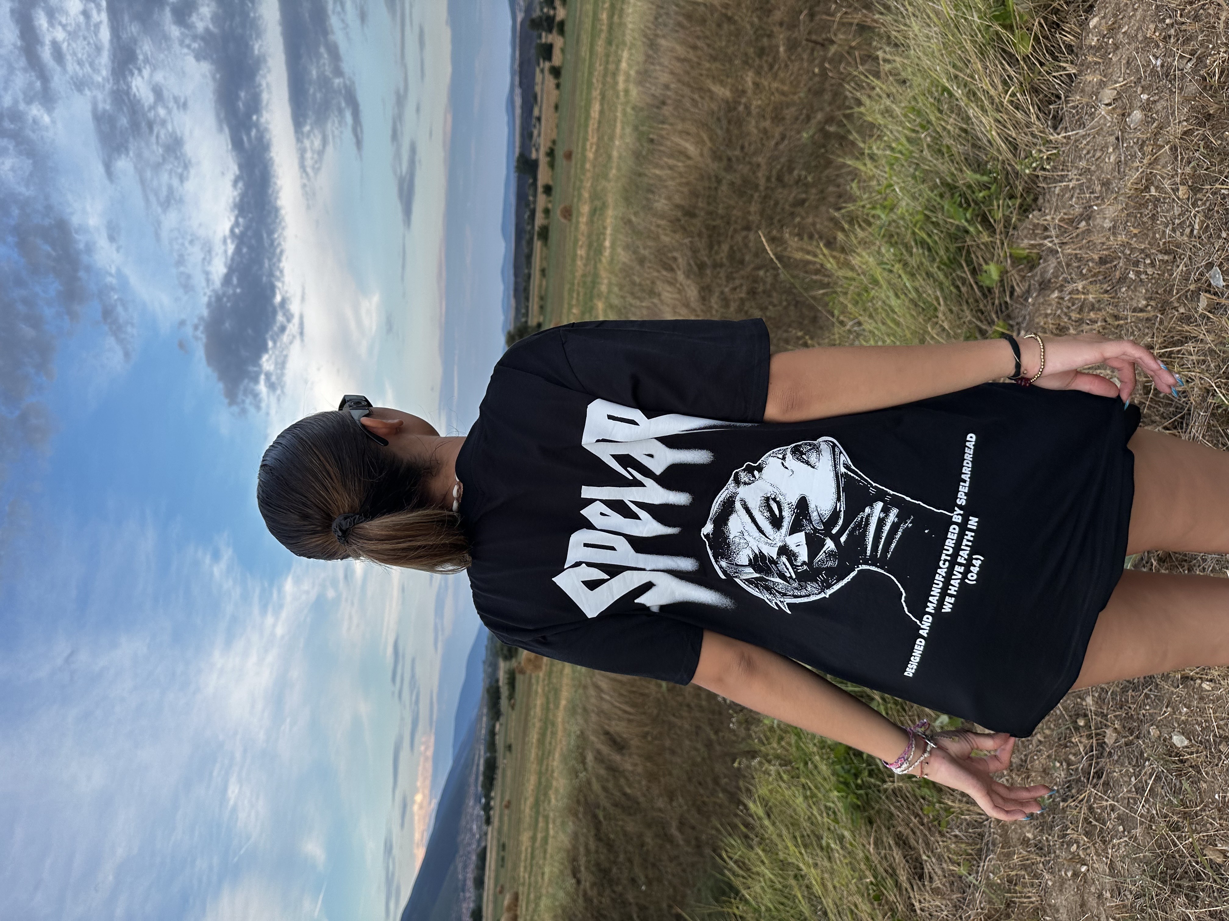 WE HAVE FAITH IN (044) TEE