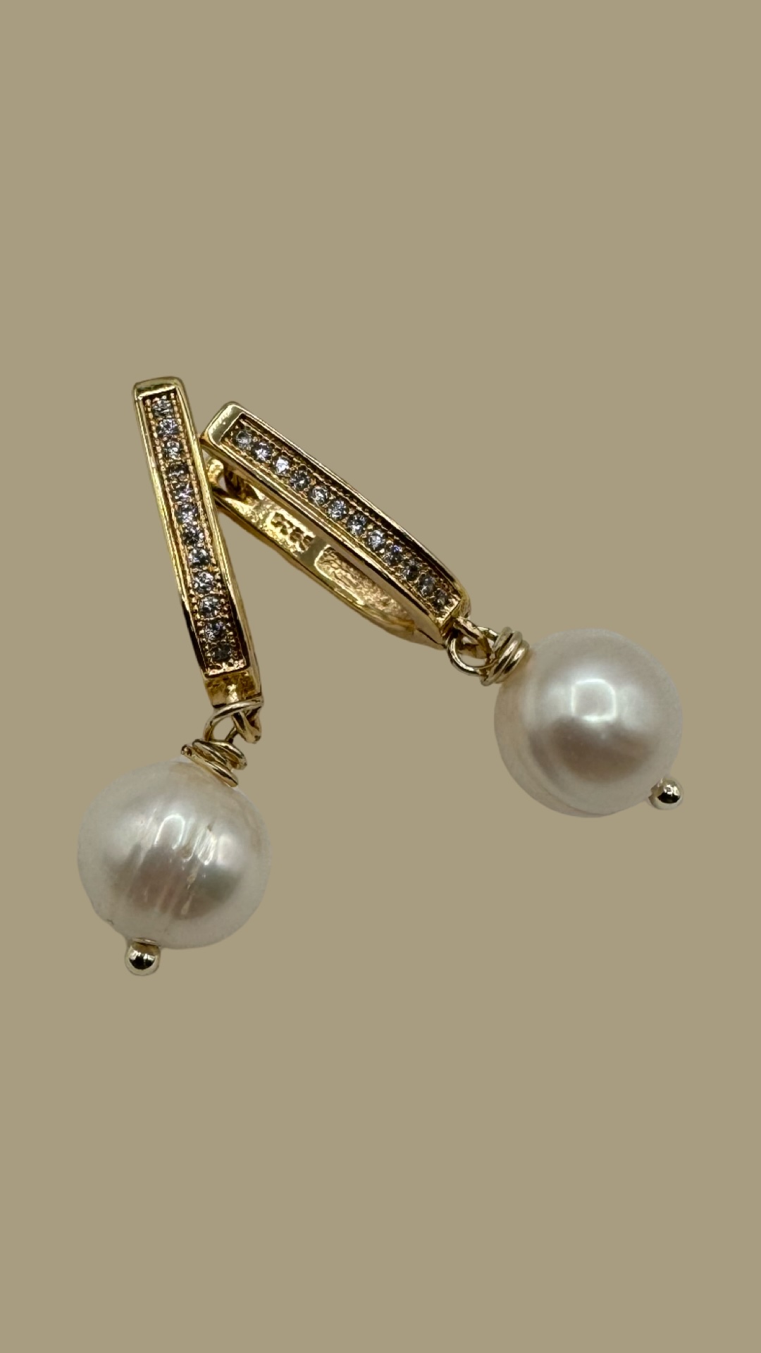 Elegant Pearl and Gold Drop Earrings
