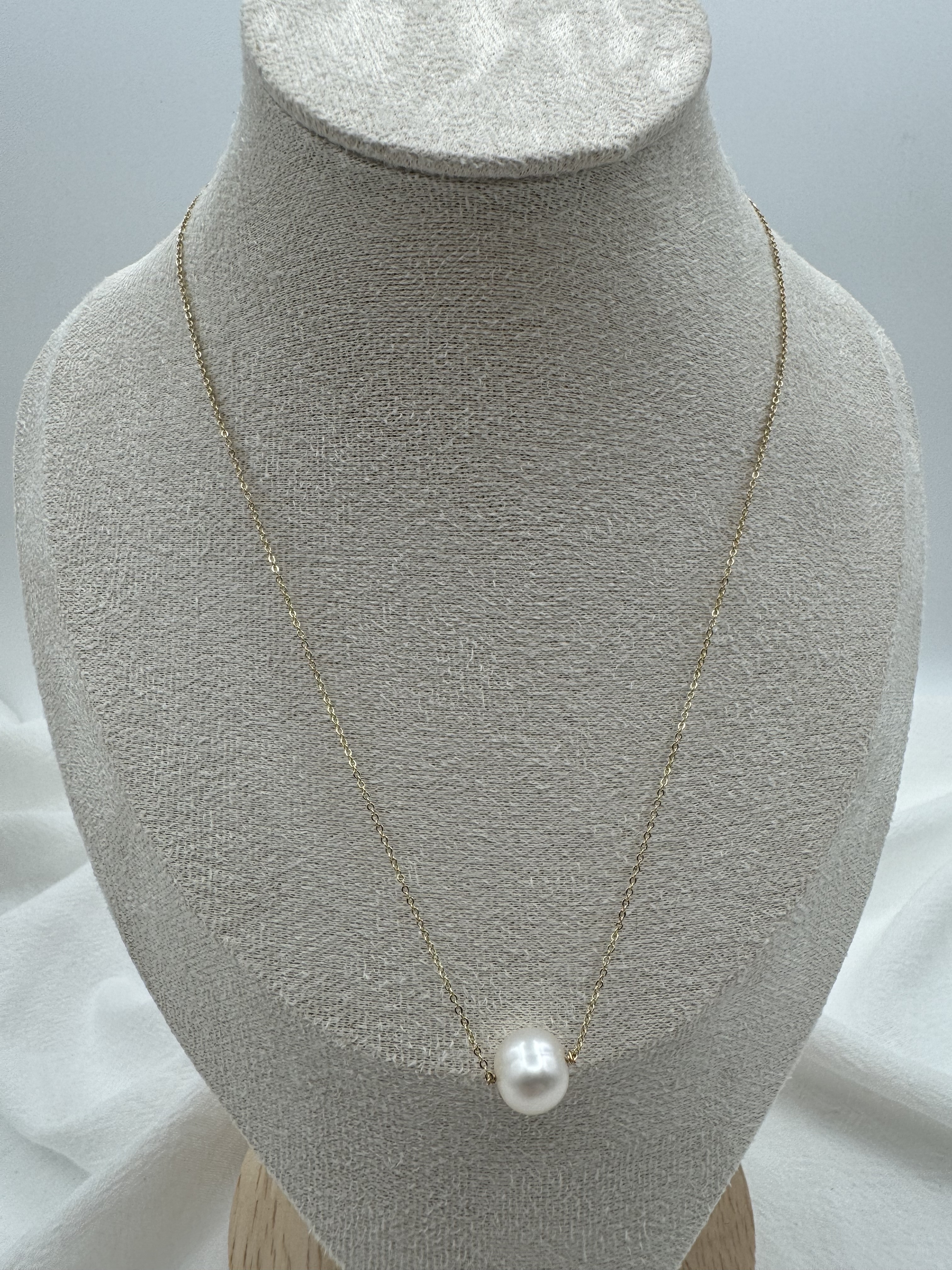 Elegant Pearl Pendant Necklace,gold filled