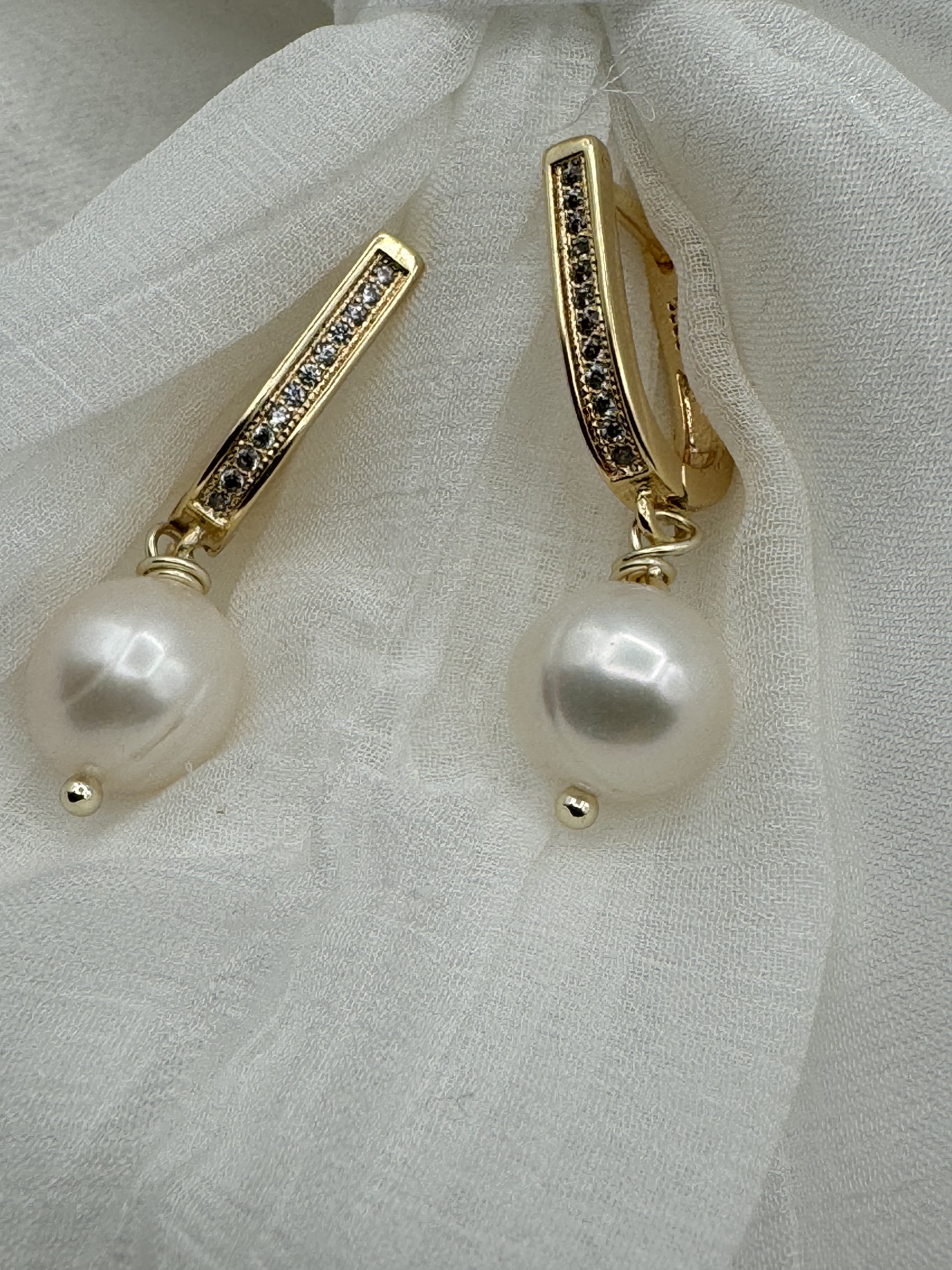 Elegant Pearl and Gold Drop Earrings