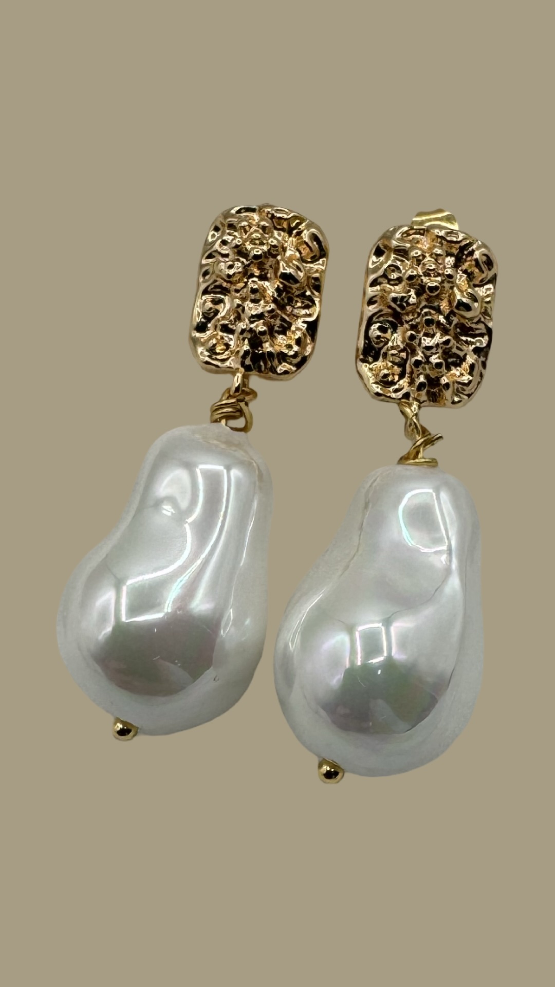 Baroque Pearl Drop Earrings