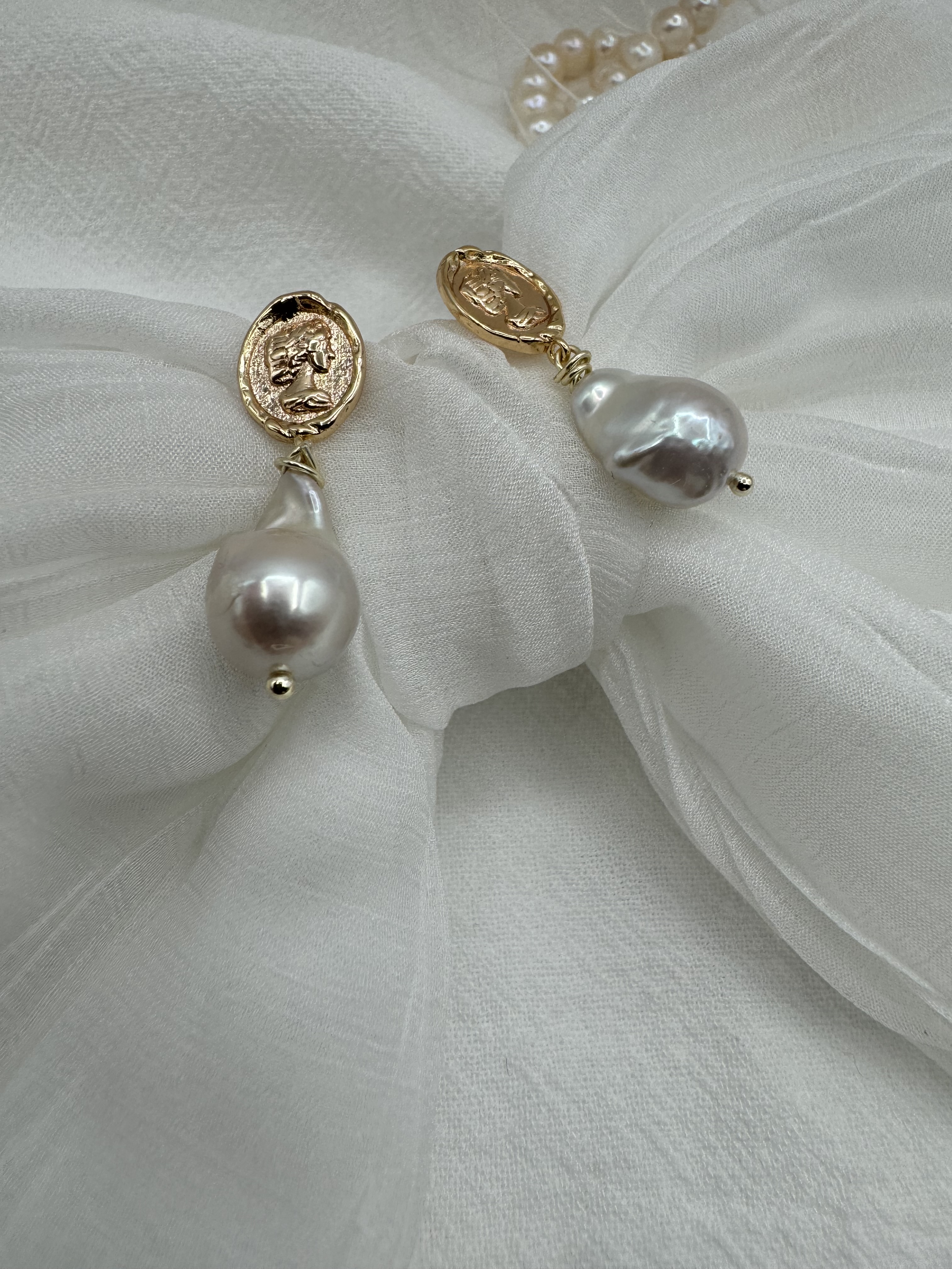 Baroque Pearl Drop Earrings