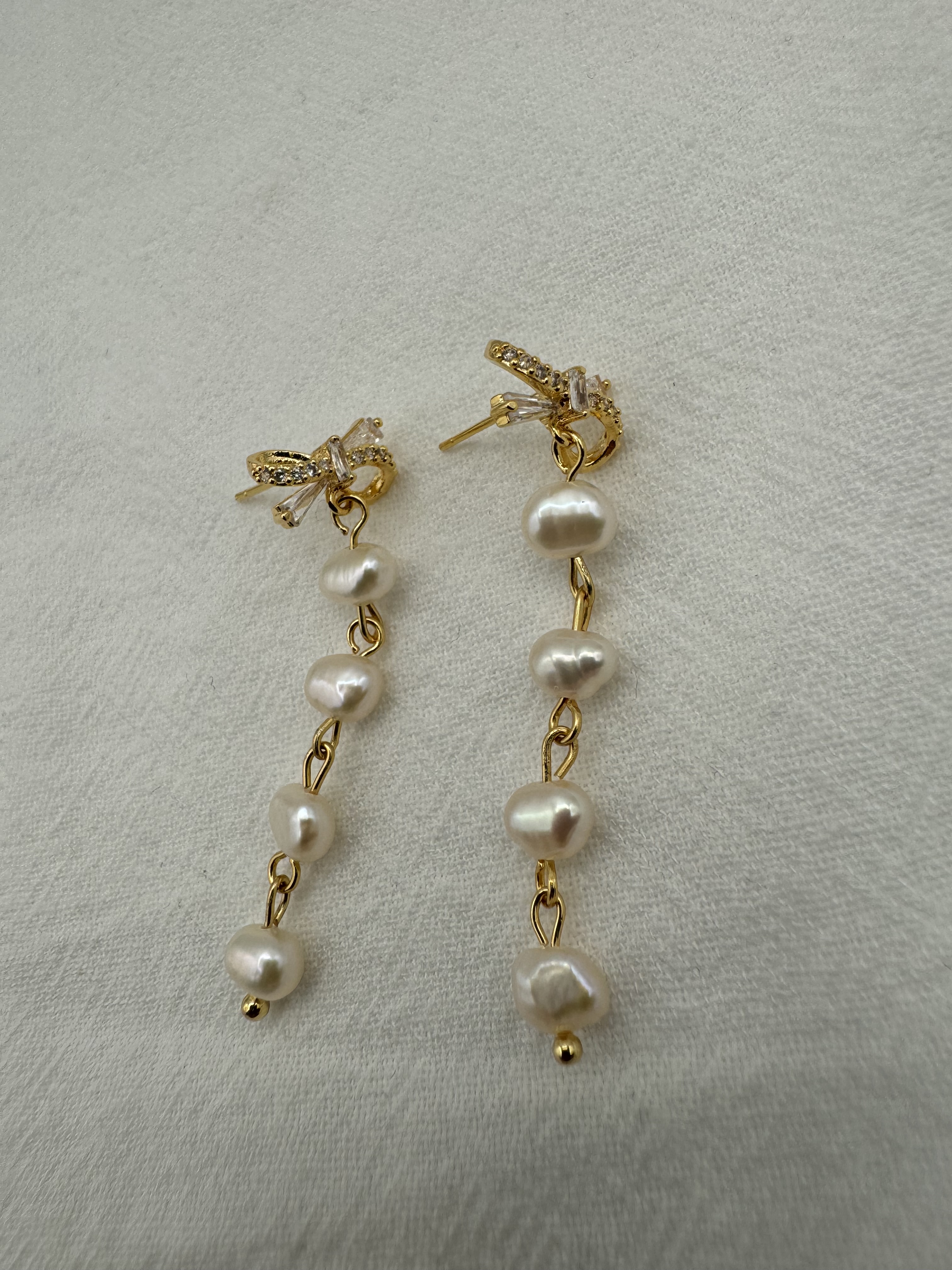 Elegant Pearl Drop Earrings