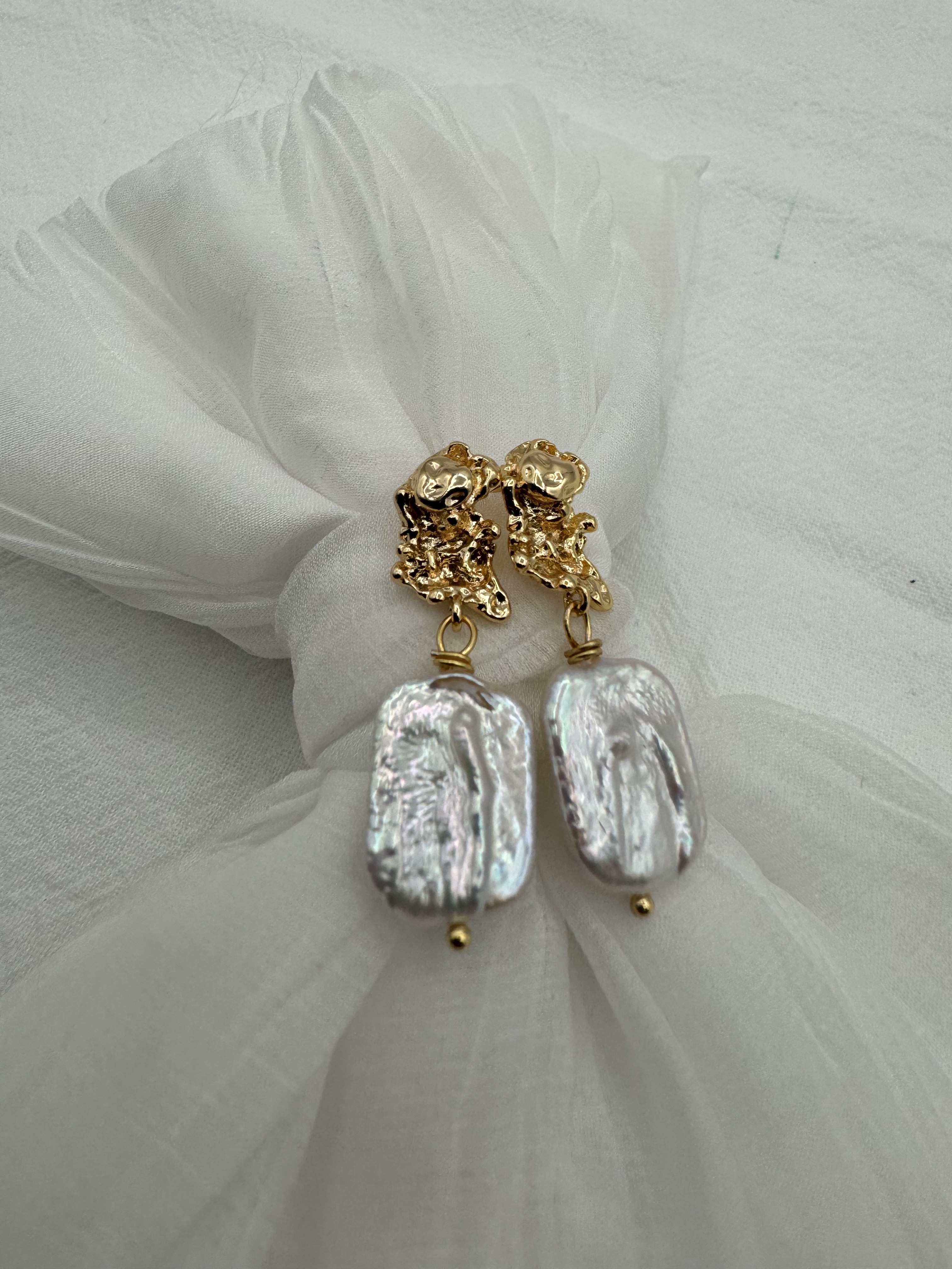 Baroque Pearl Earrings