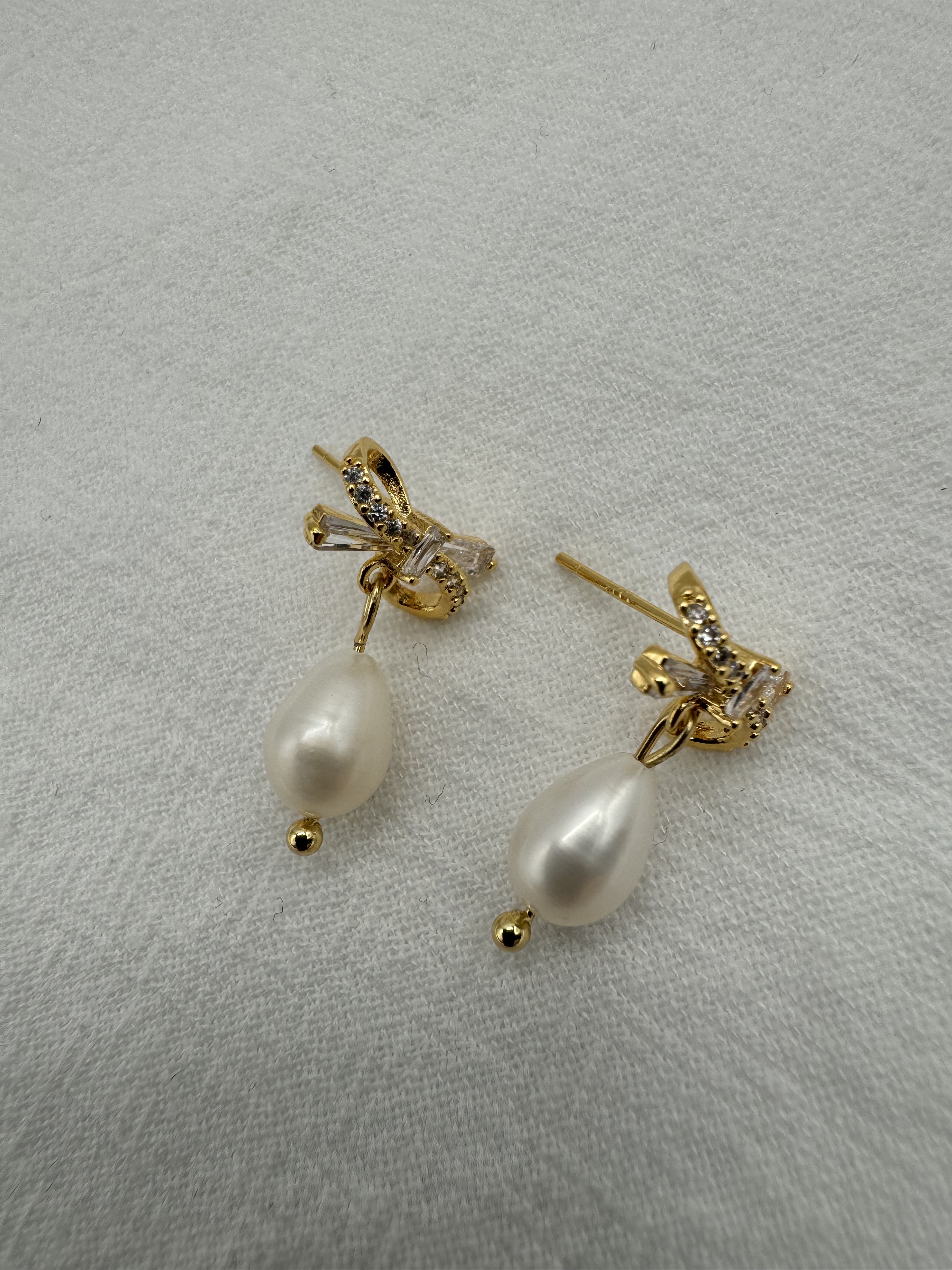 Gold Pearl Drop Earrings