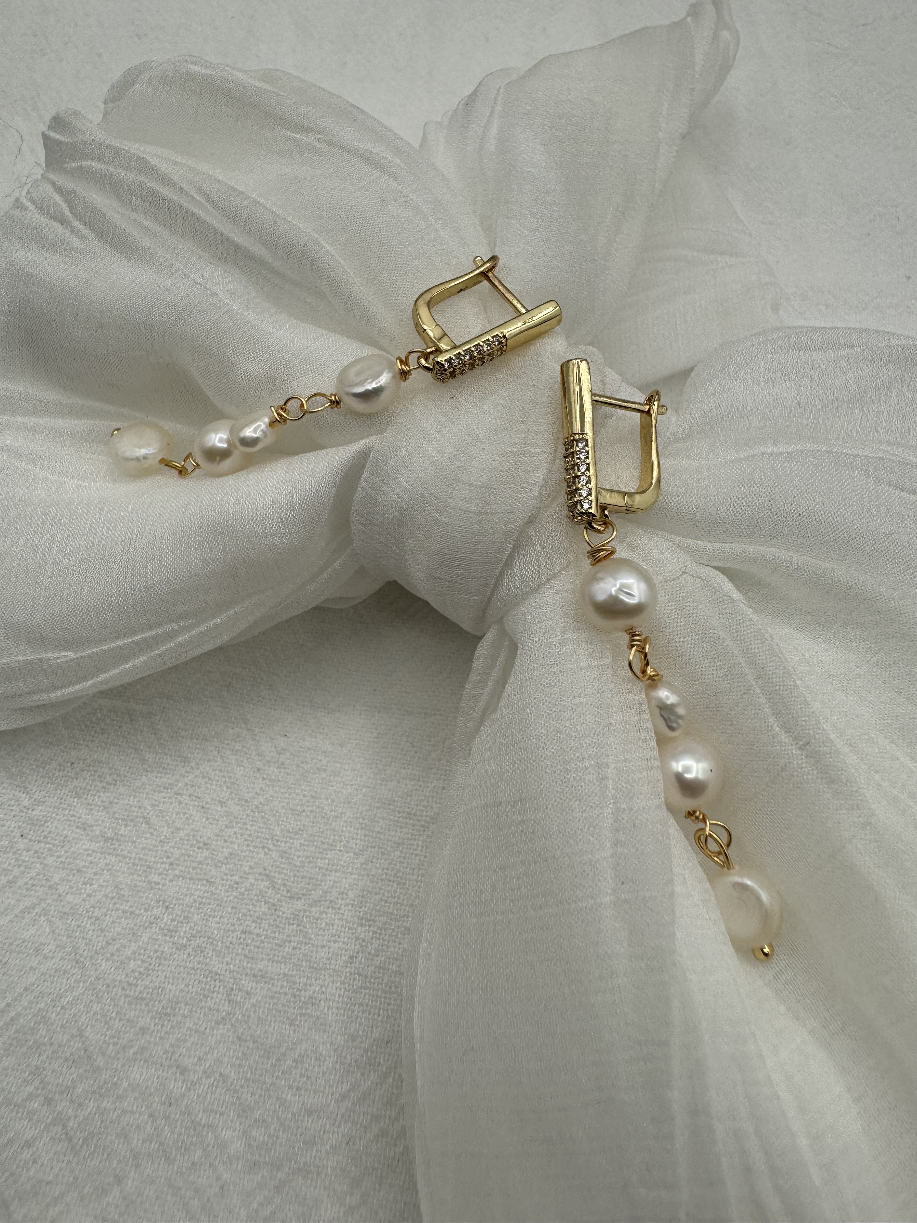 Elegant Pearl Drop Earrings