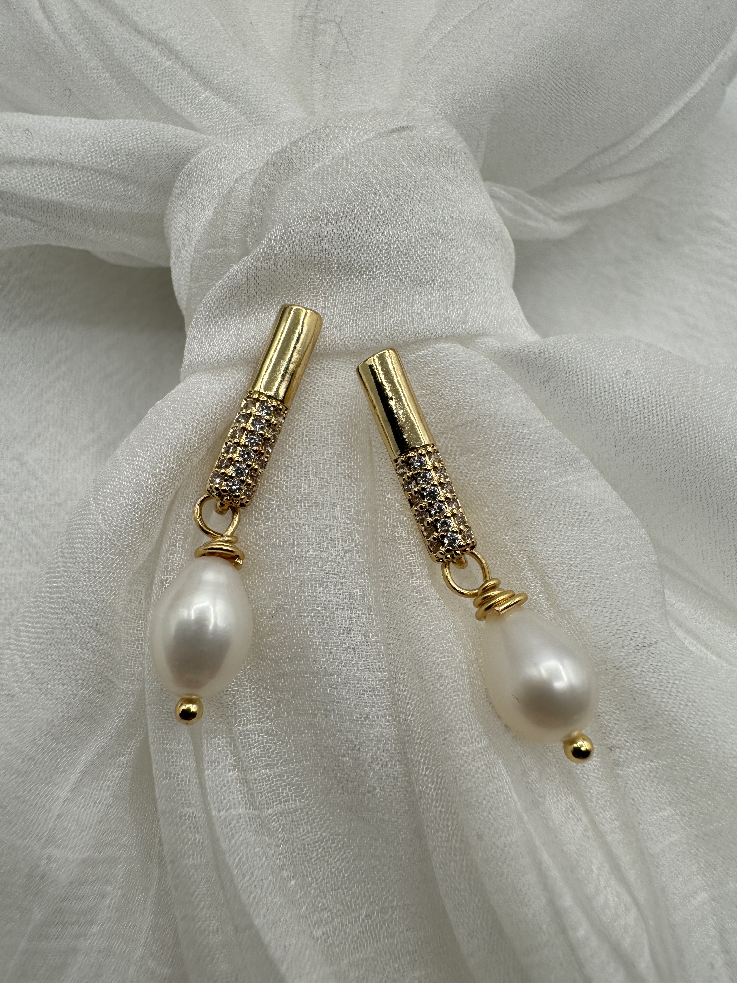 Elegant Pearl Drop Earrings