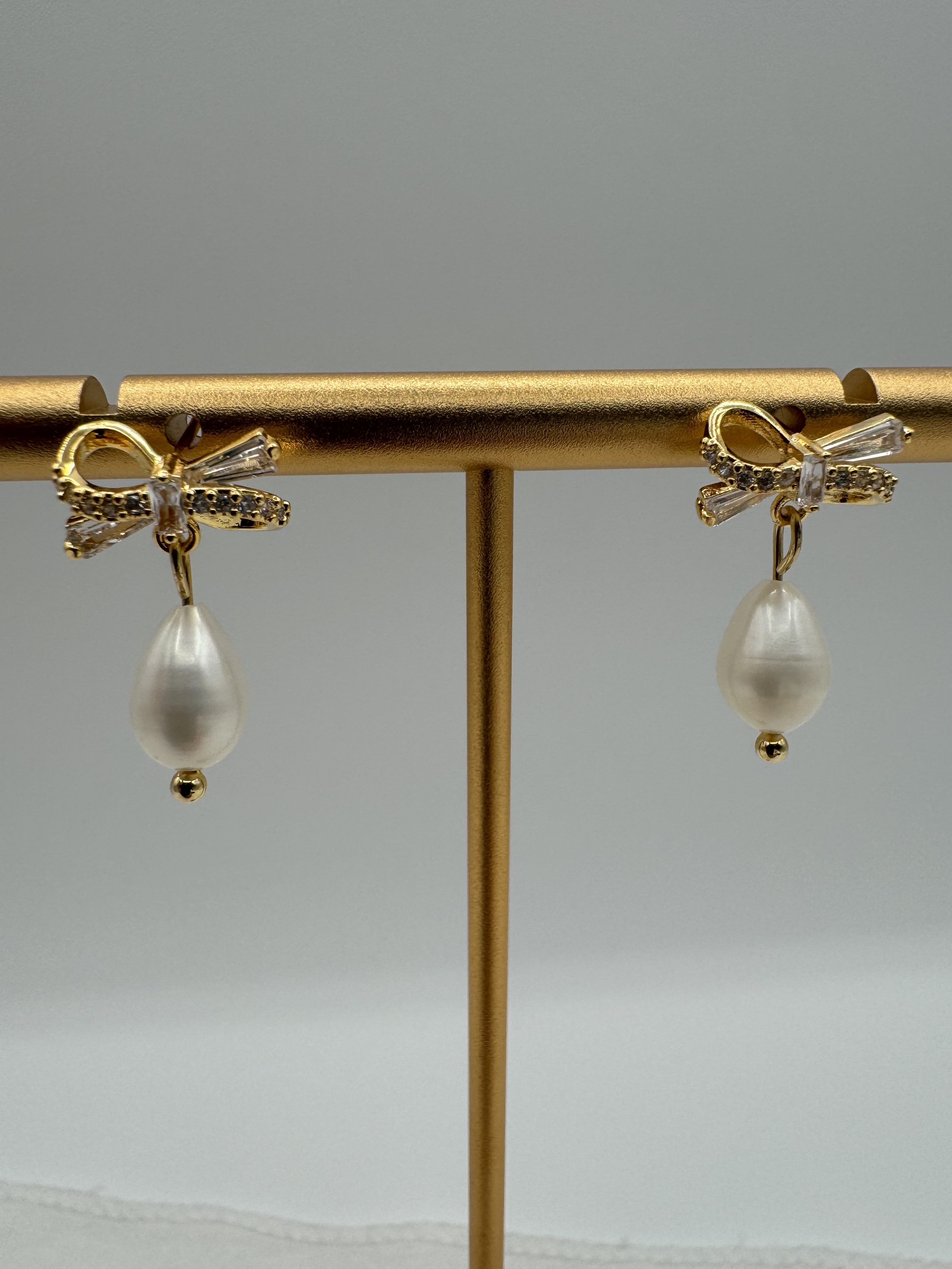 Gold Pearl Drop Earrings