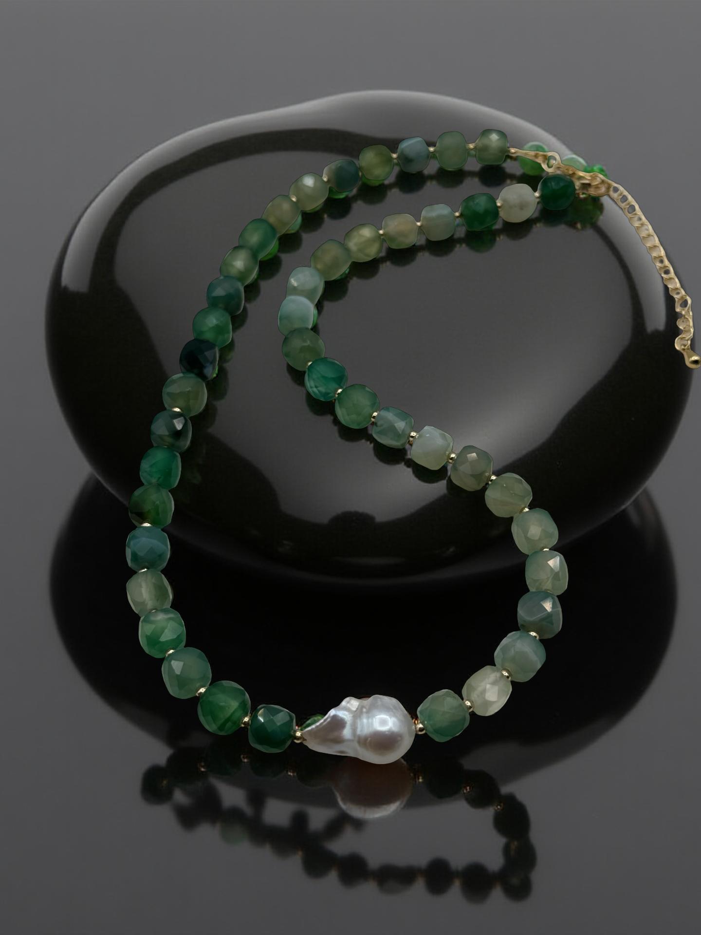 Green Agate Beaded Necklace