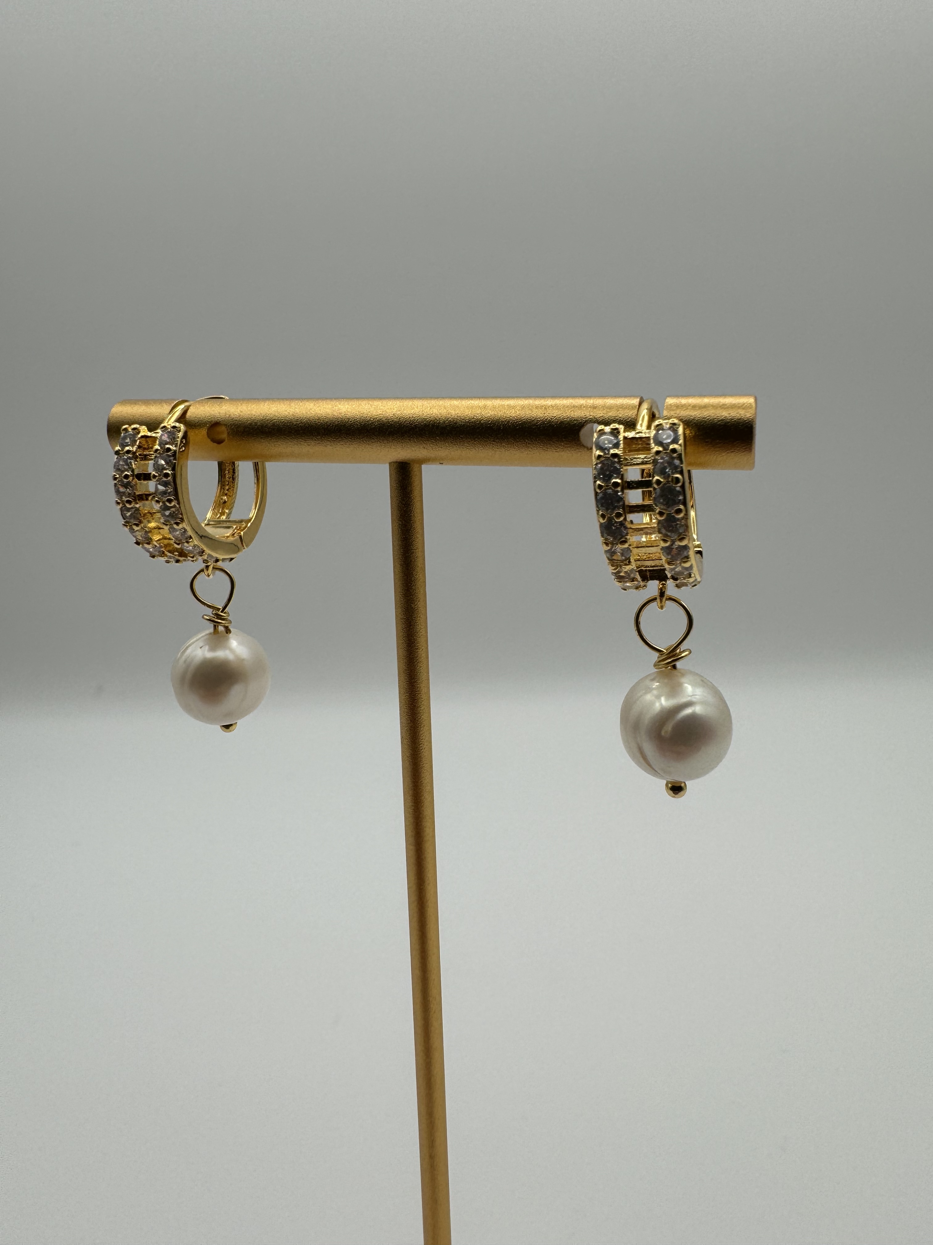 Elegant Pearl Drop Earrings