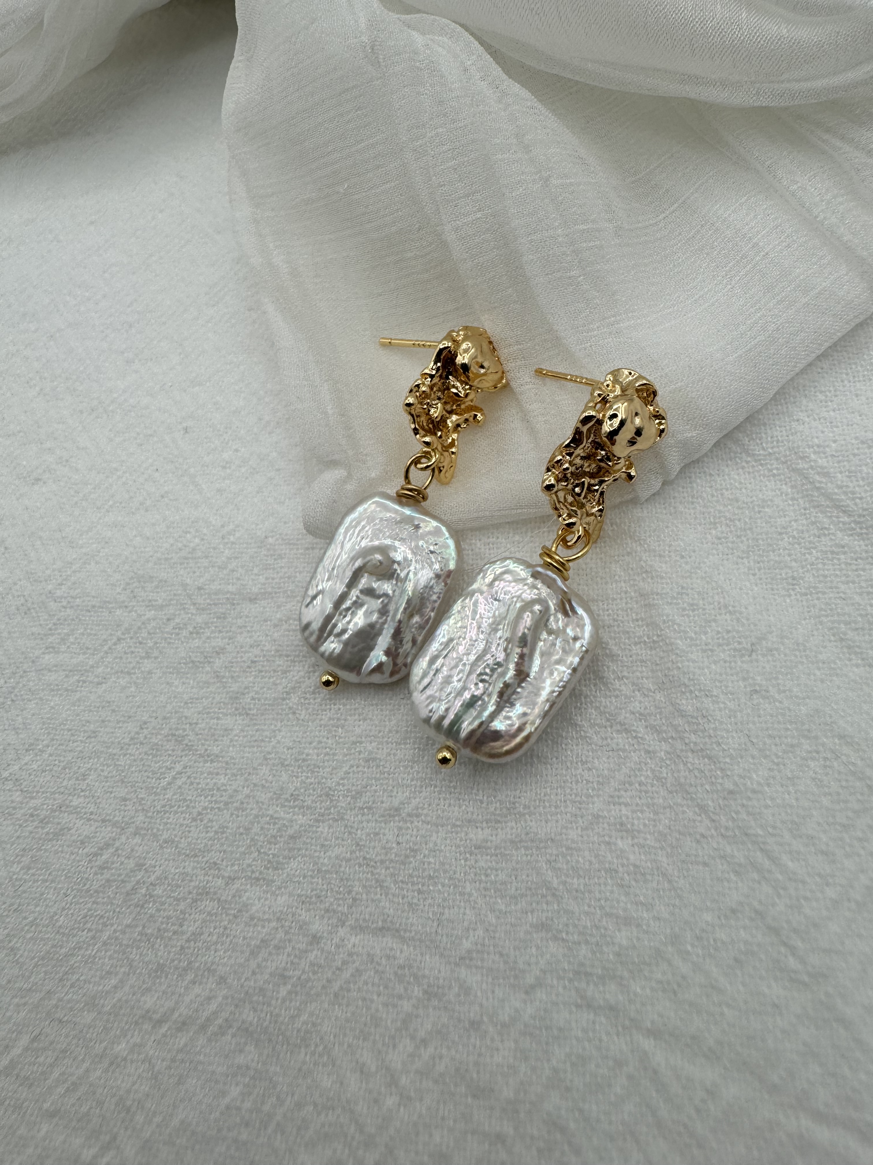 Baroque Pearl Earrings