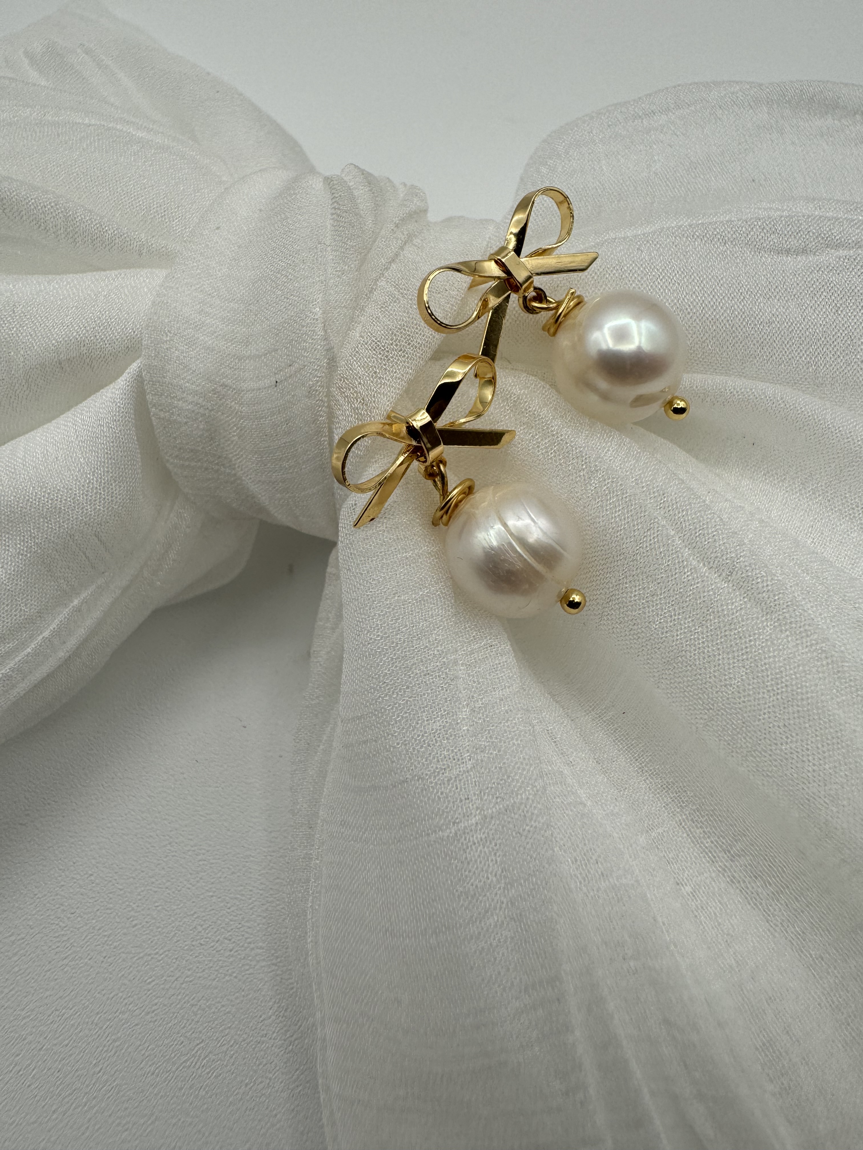Elegant Pearl Drop Earrings