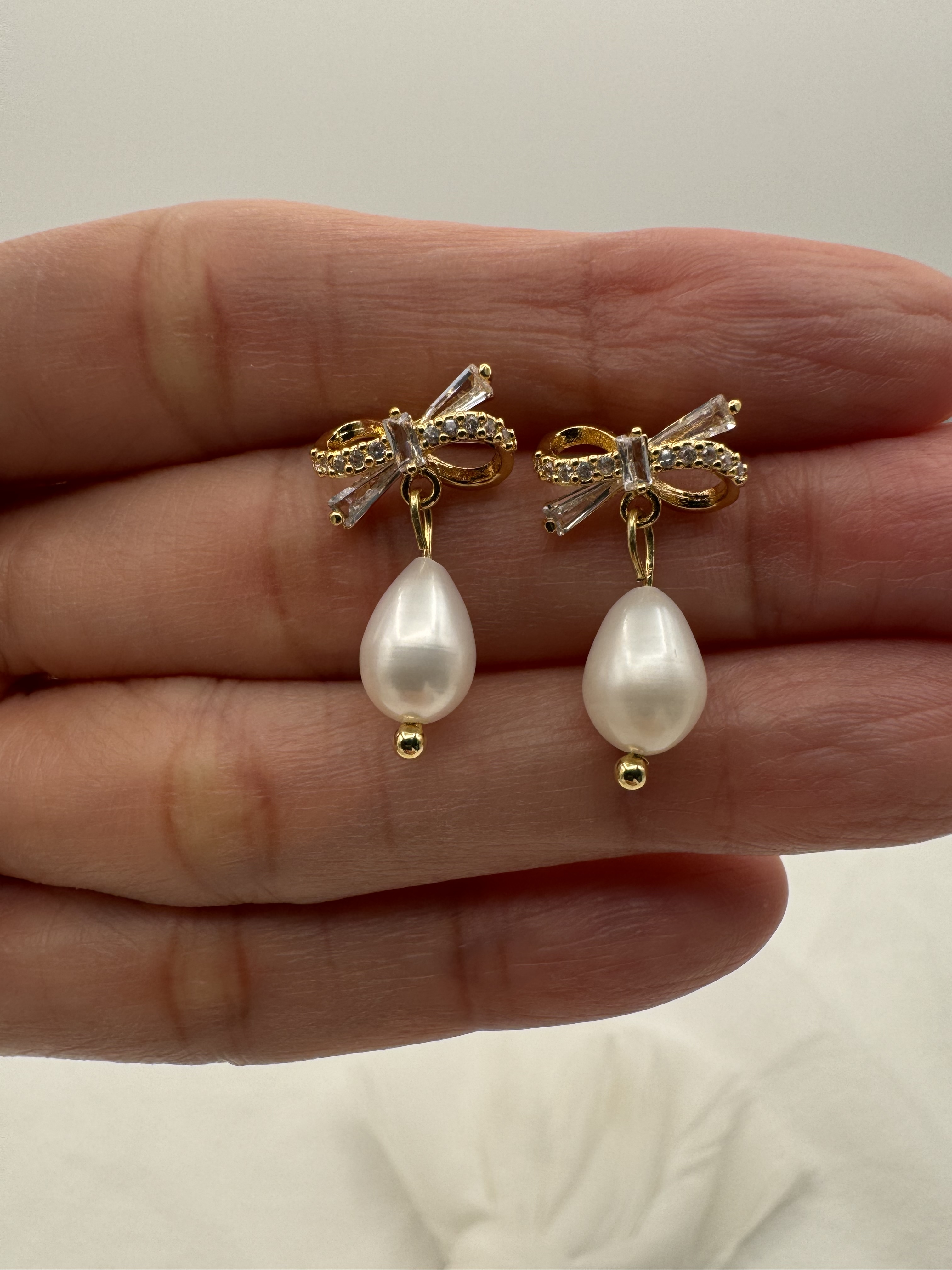 Gold Pearl Drop Earrings