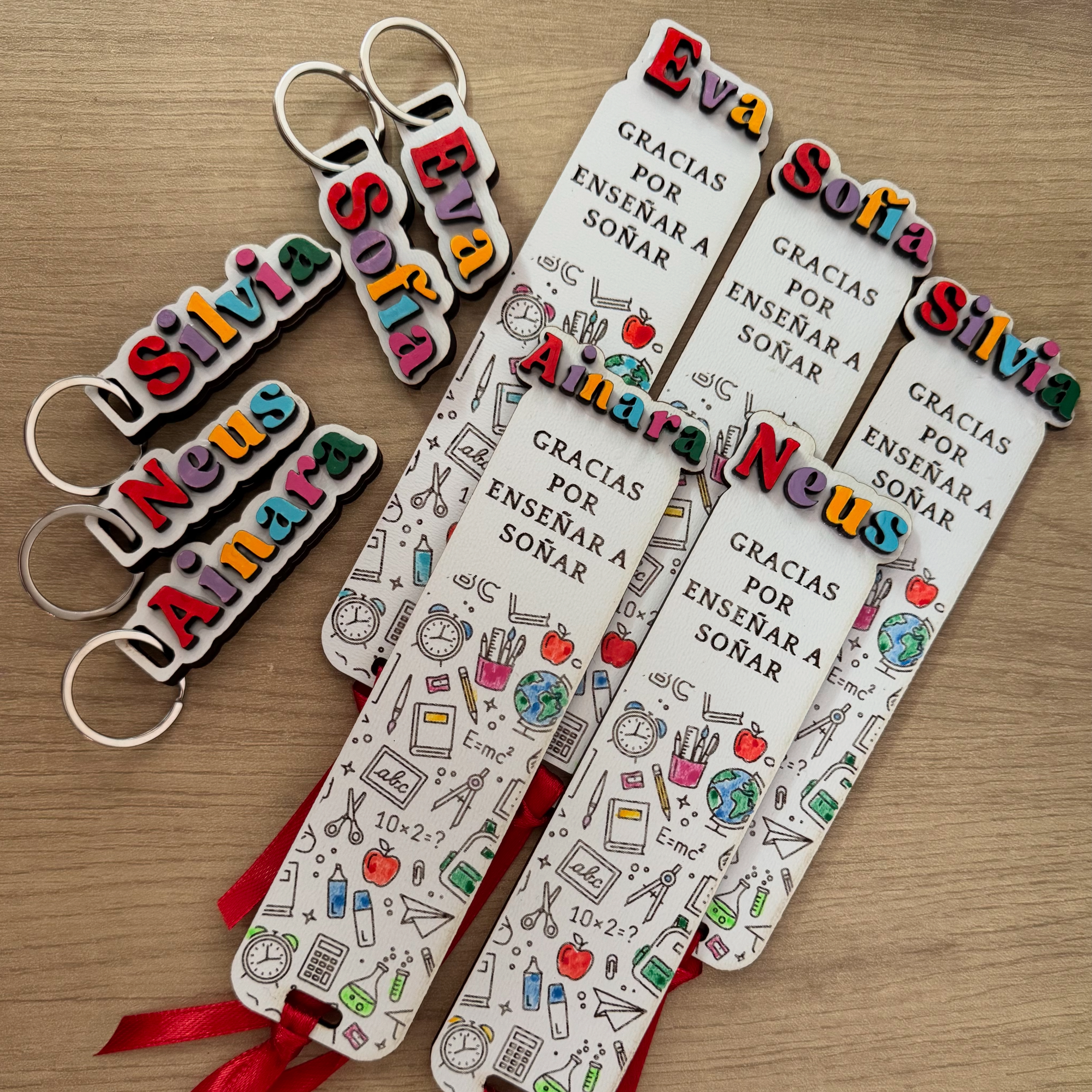 Pack de llavero y marcapáginas