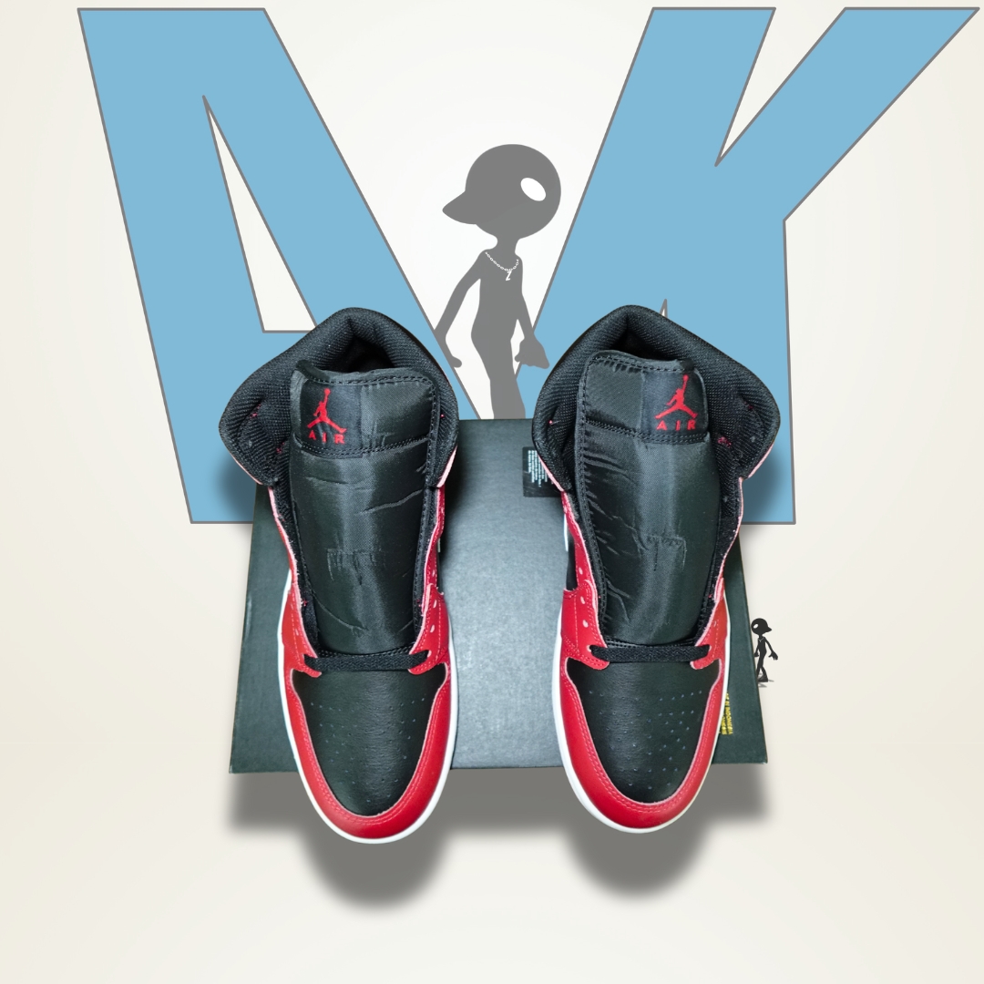 Jordan 1 Mid