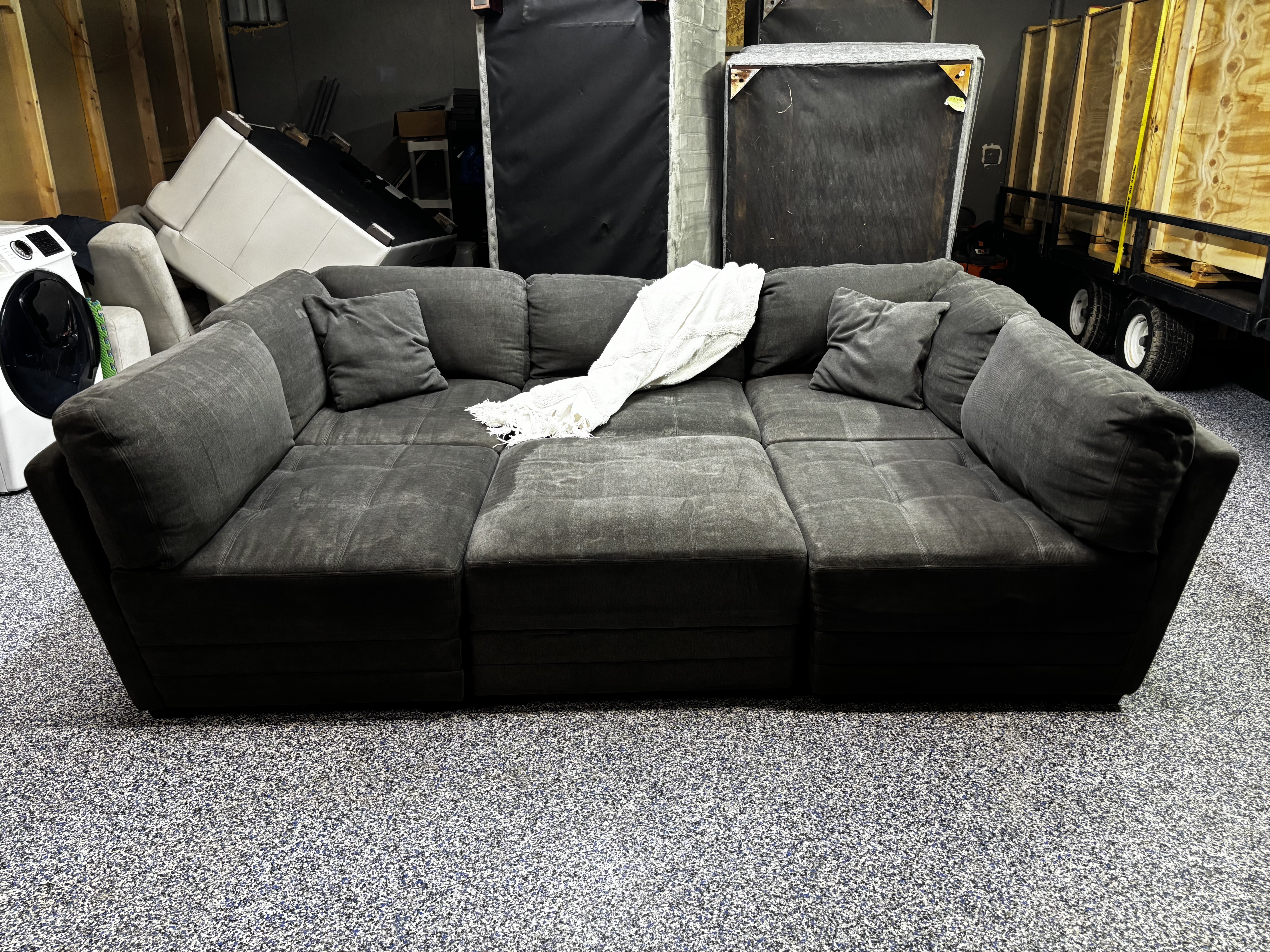 Thomasville 6-Piece Modular Sectional – Dark Grey