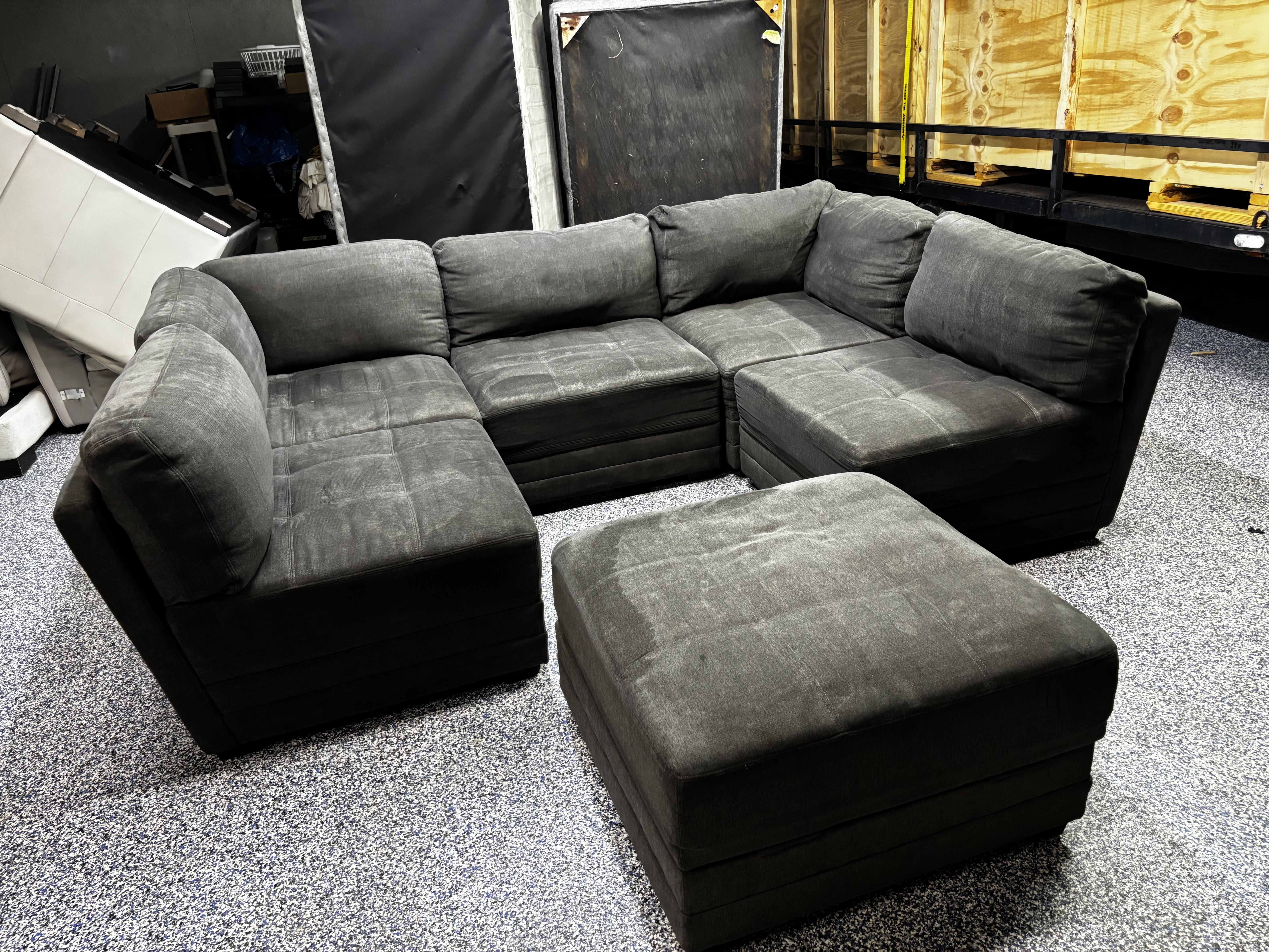 Thomasville 6-Piece Modular Sectional – Dark Grey