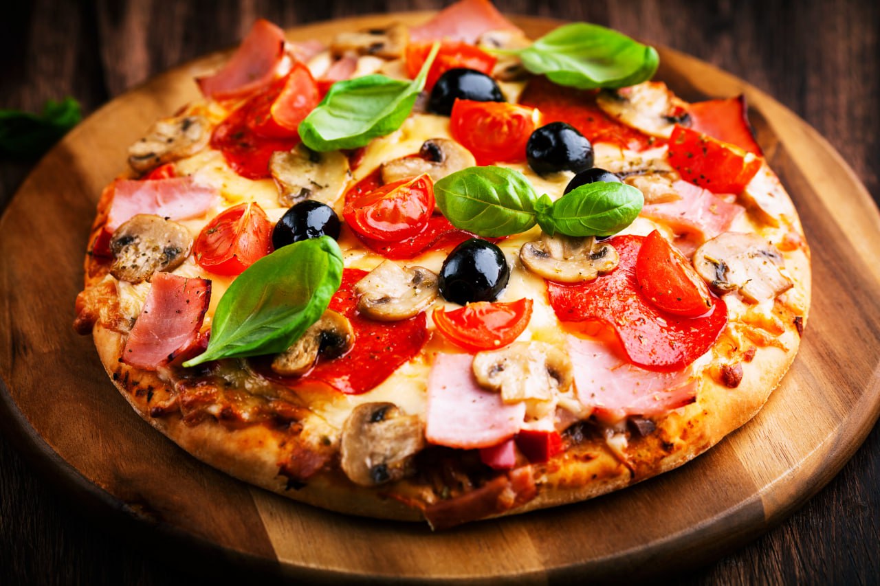 Deluxe Italian Pizza