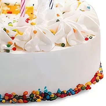 Light Sponge Cake with Whipped Cream