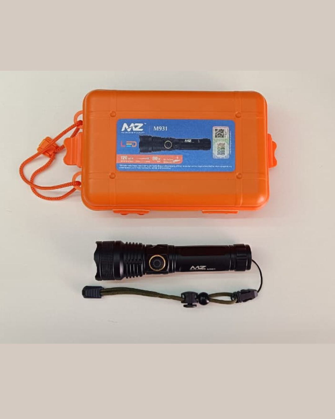 MZ M931 Tactical Flashlight