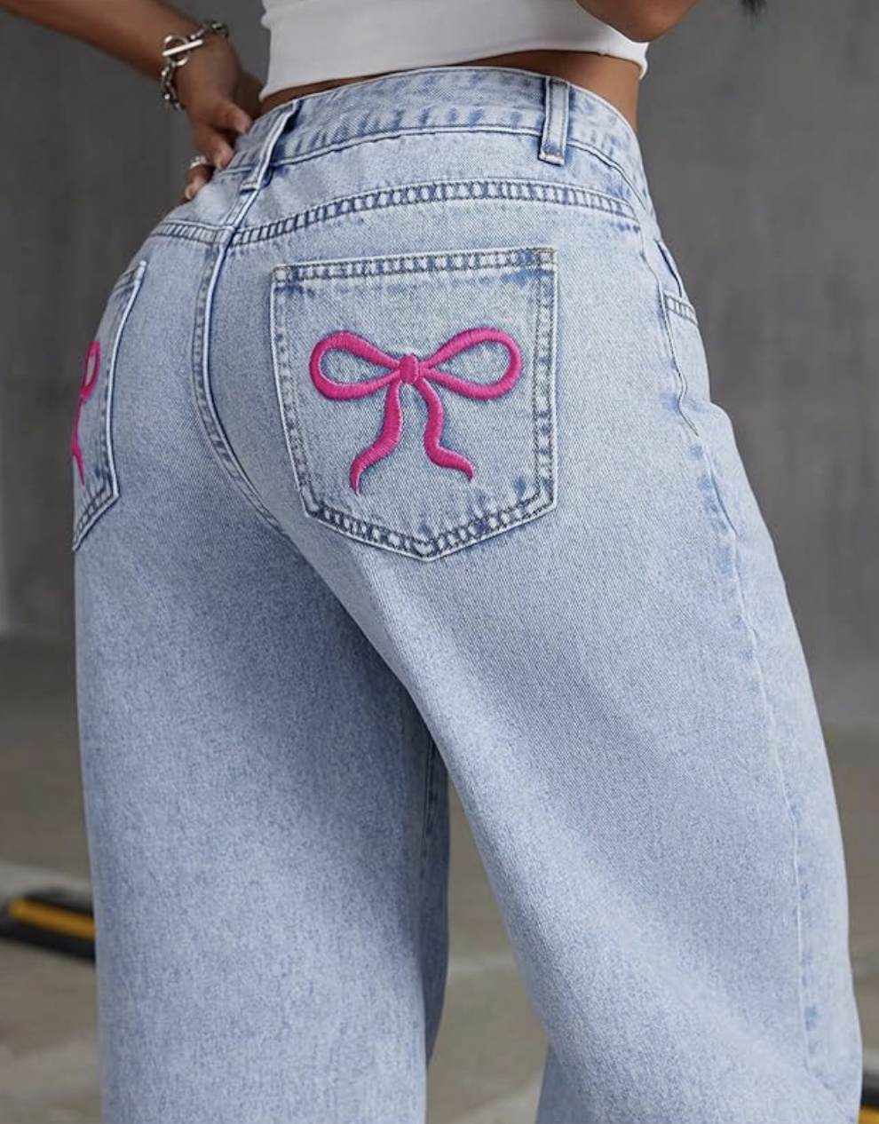 Floerns Women's Y2k Bow Low Rise Baggy Jeans Straight Wide Leg Boyfriend Denim Pants Trendy Jeans 2025 Fall