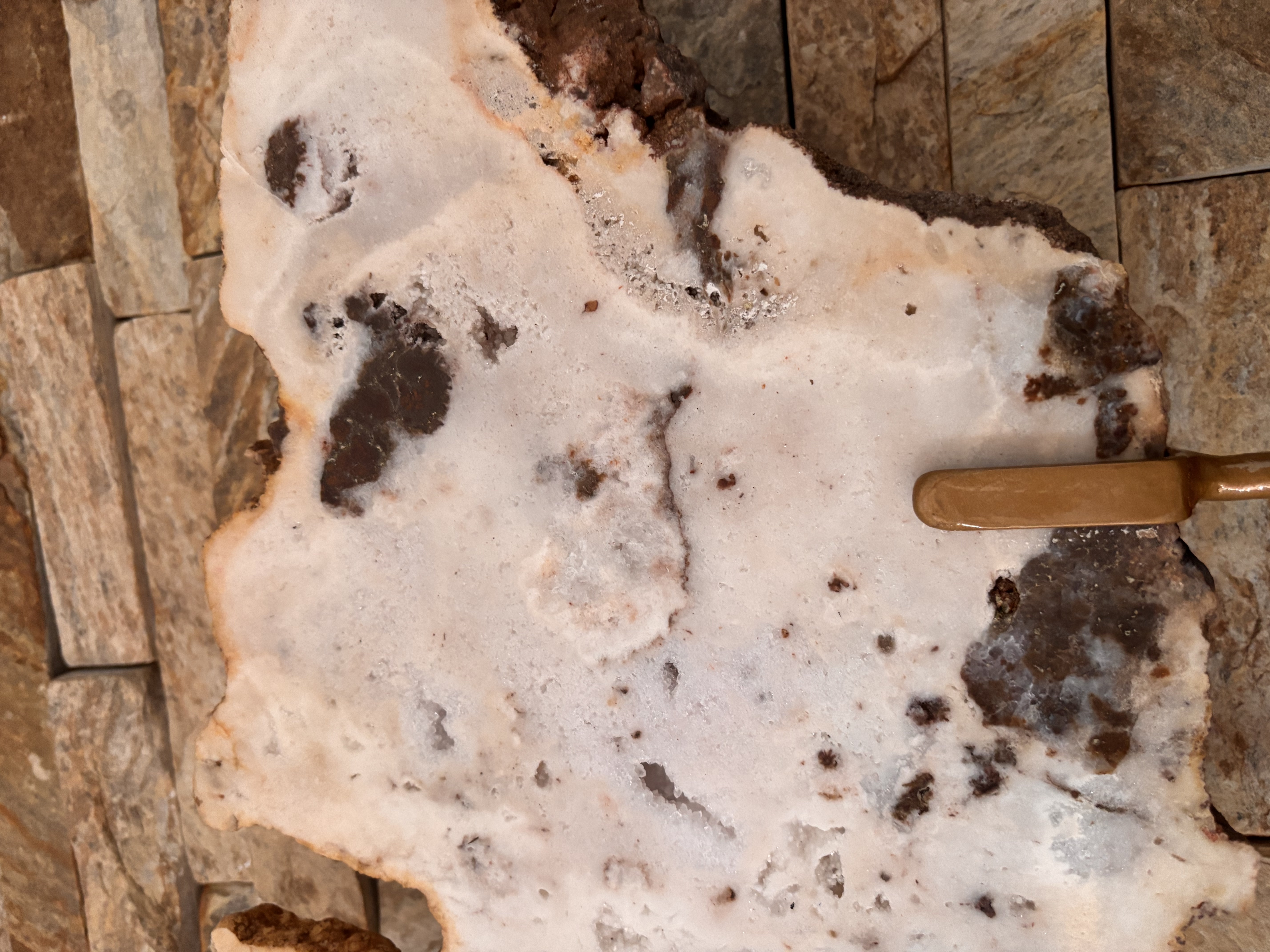  escultura de quartzo branco