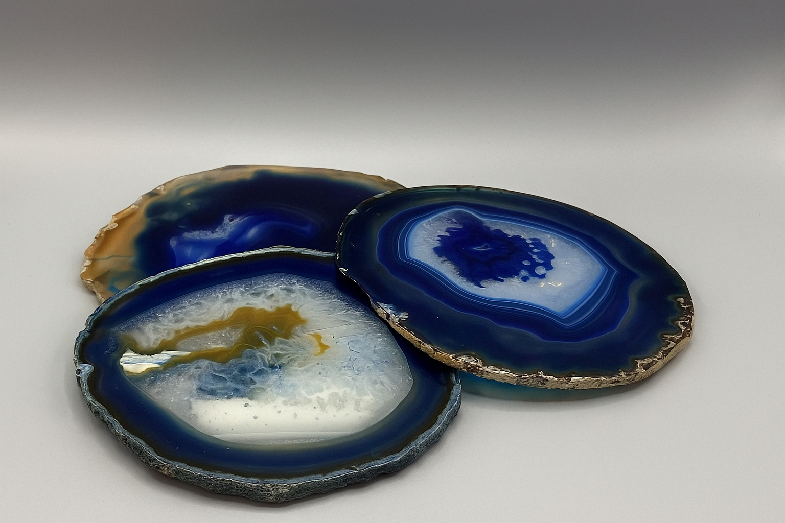 Conjunto de bases em ágata natural ( com tingido )