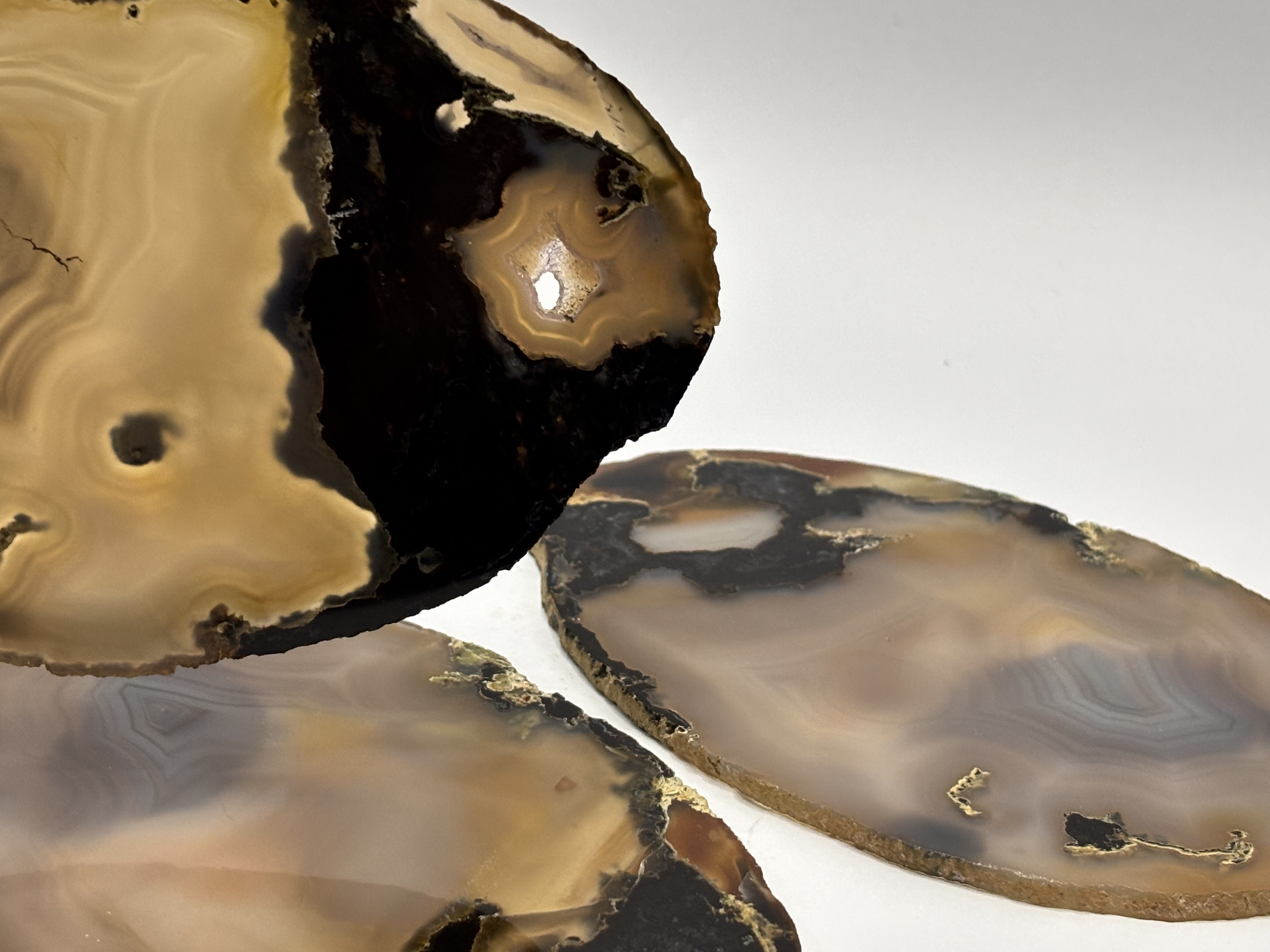 Trio de bases de ágata natural