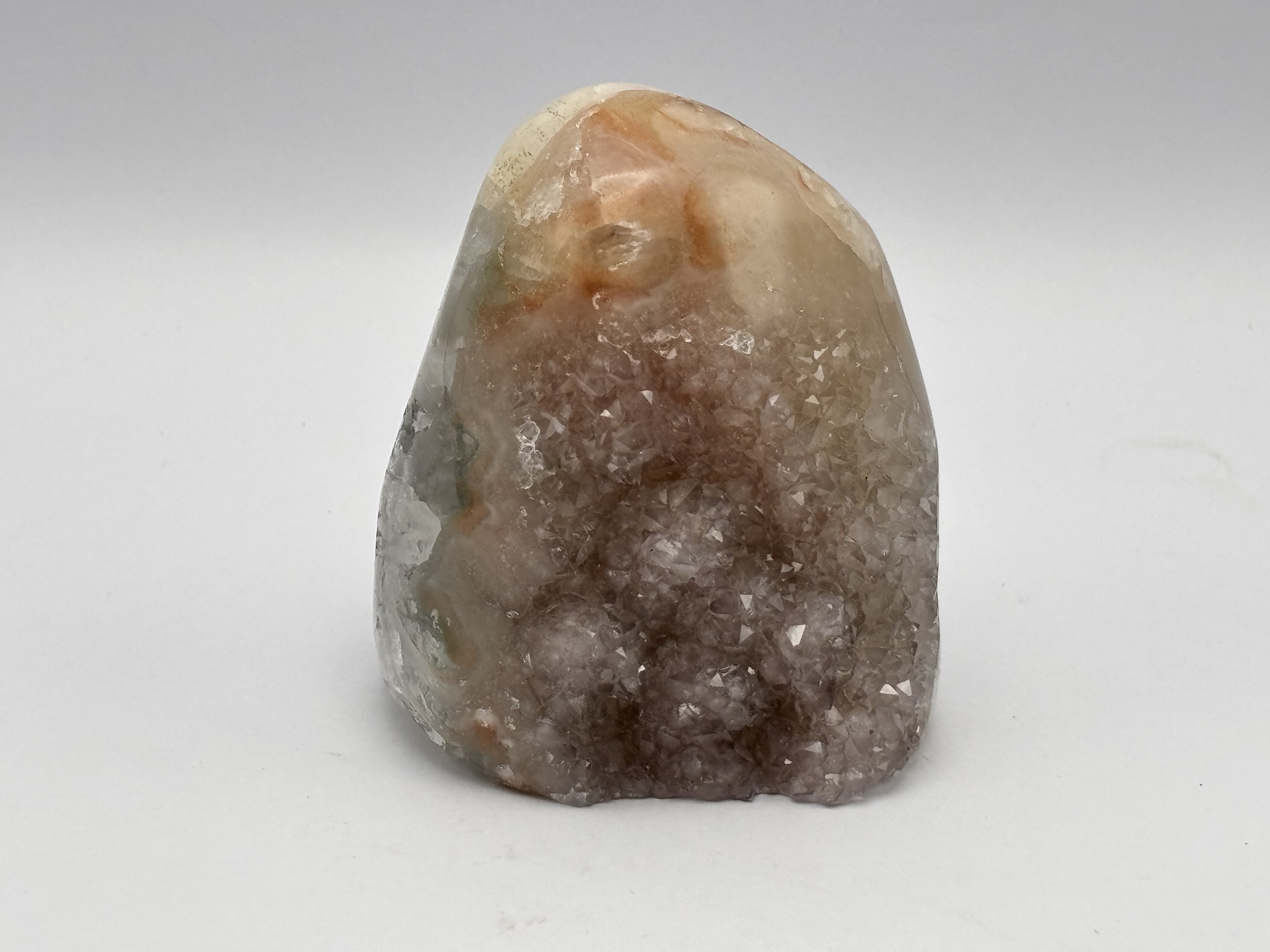 ágata com quartzo formação drusa