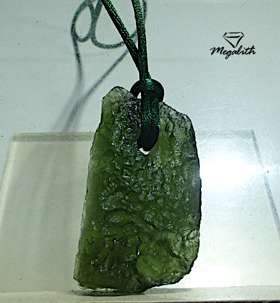 Moldavit gebohrt (GB513)