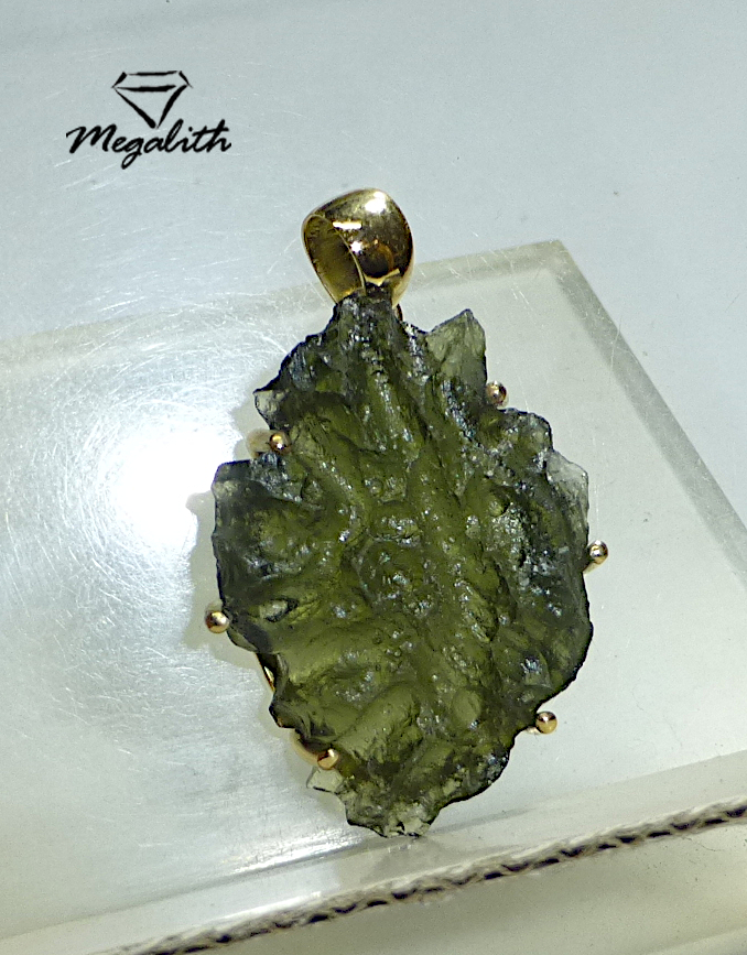 (E004) Moldavit Anhänger Gold 