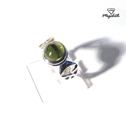 Moldavit Wicca Ring