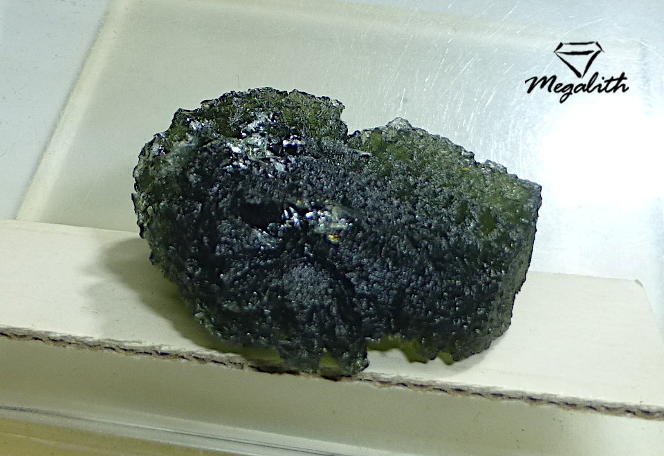 (AAB073) Moldavit Rohstein B 