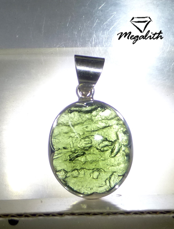 Moldavit Anhänger Cabochon