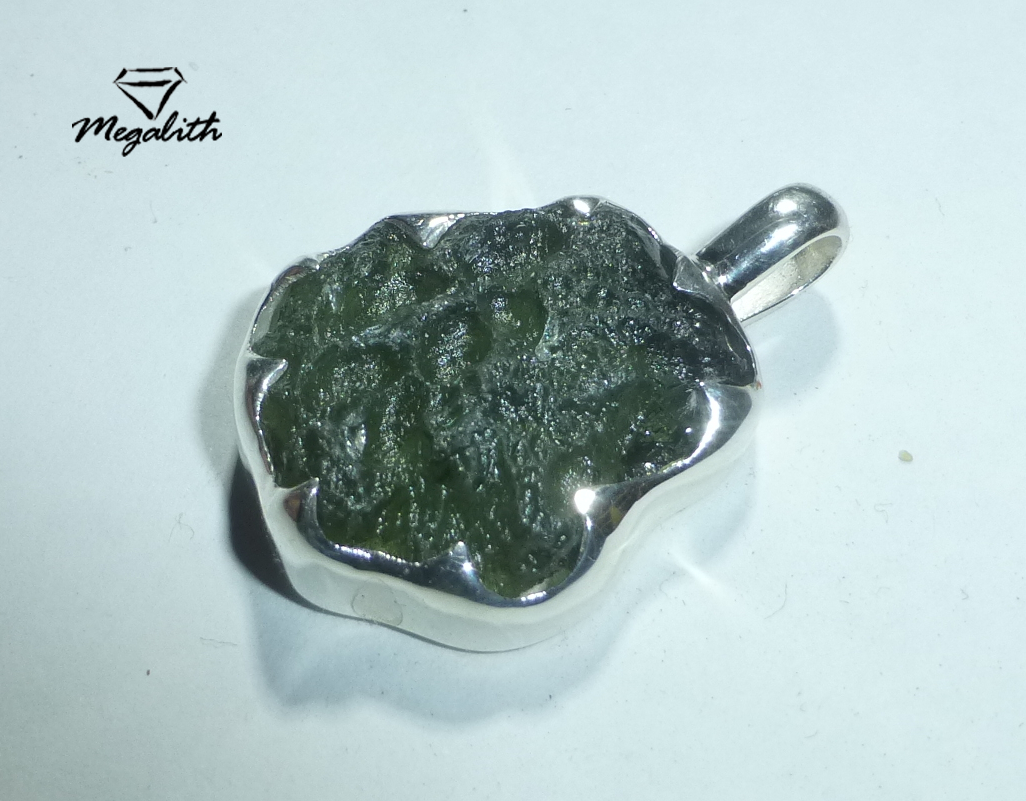 Moldavit Anhänger Rohstein (A811)