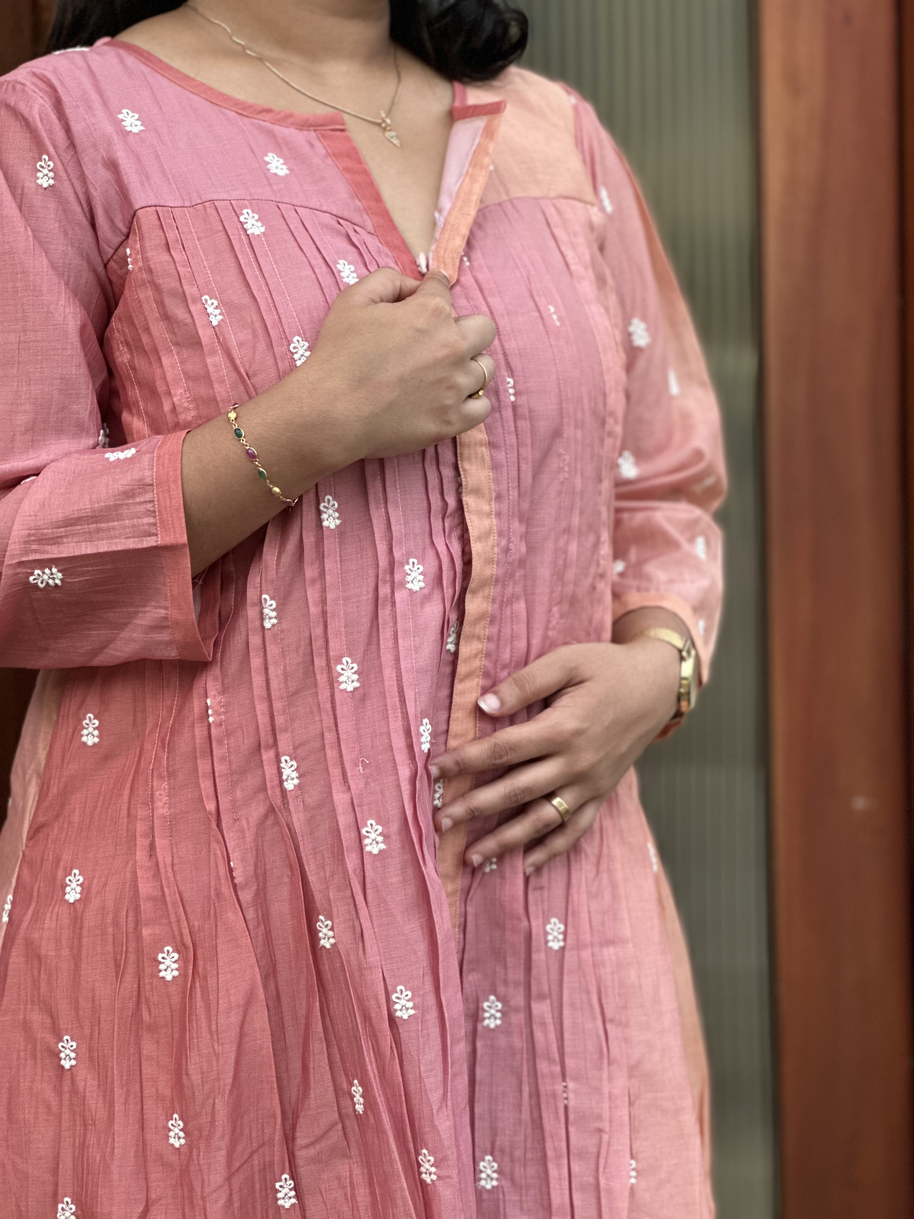 Embroidered Pink peach dual tone feeding Kurti