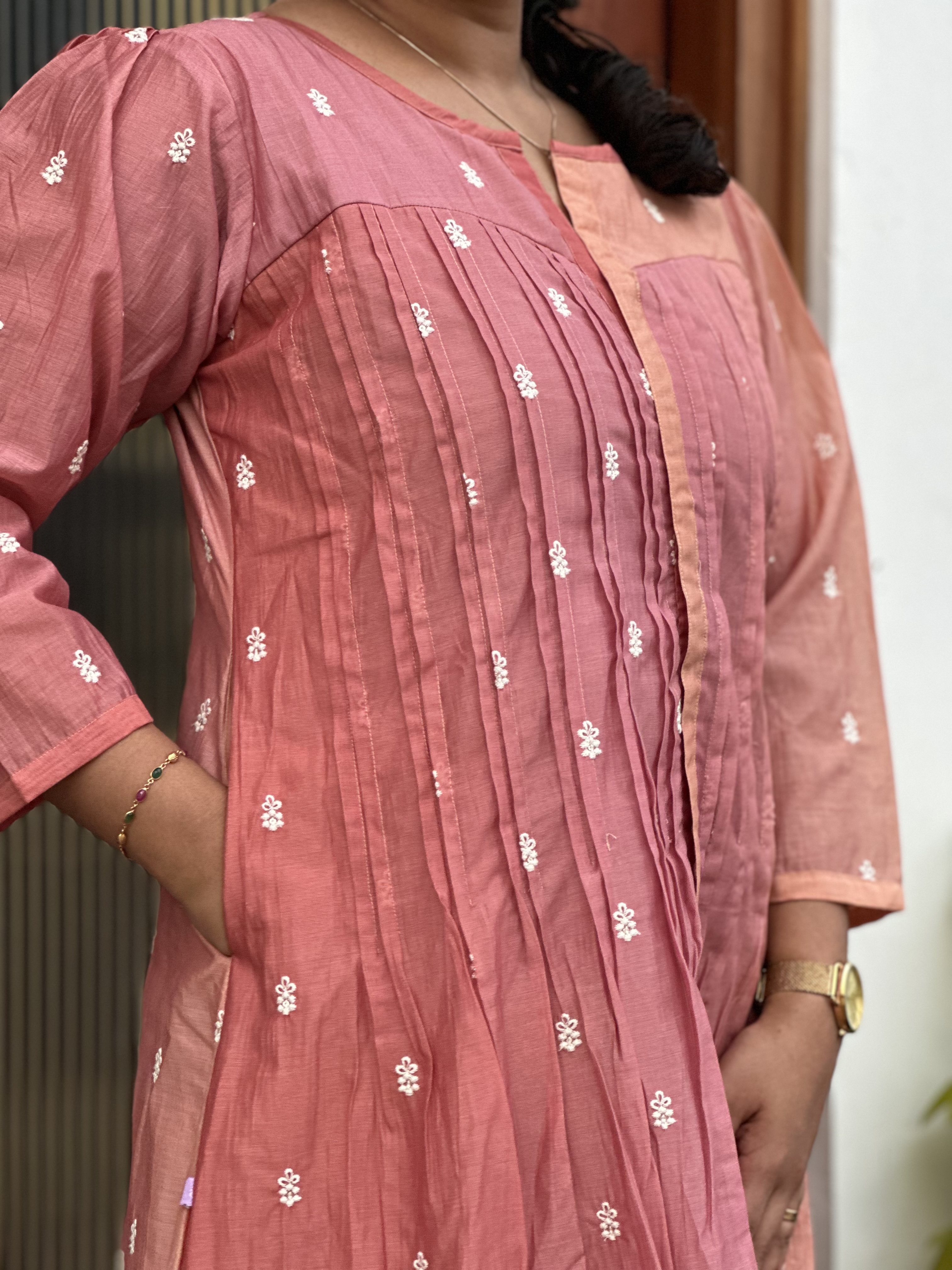 Embroidered Pink peach dual tone feeding Kurti