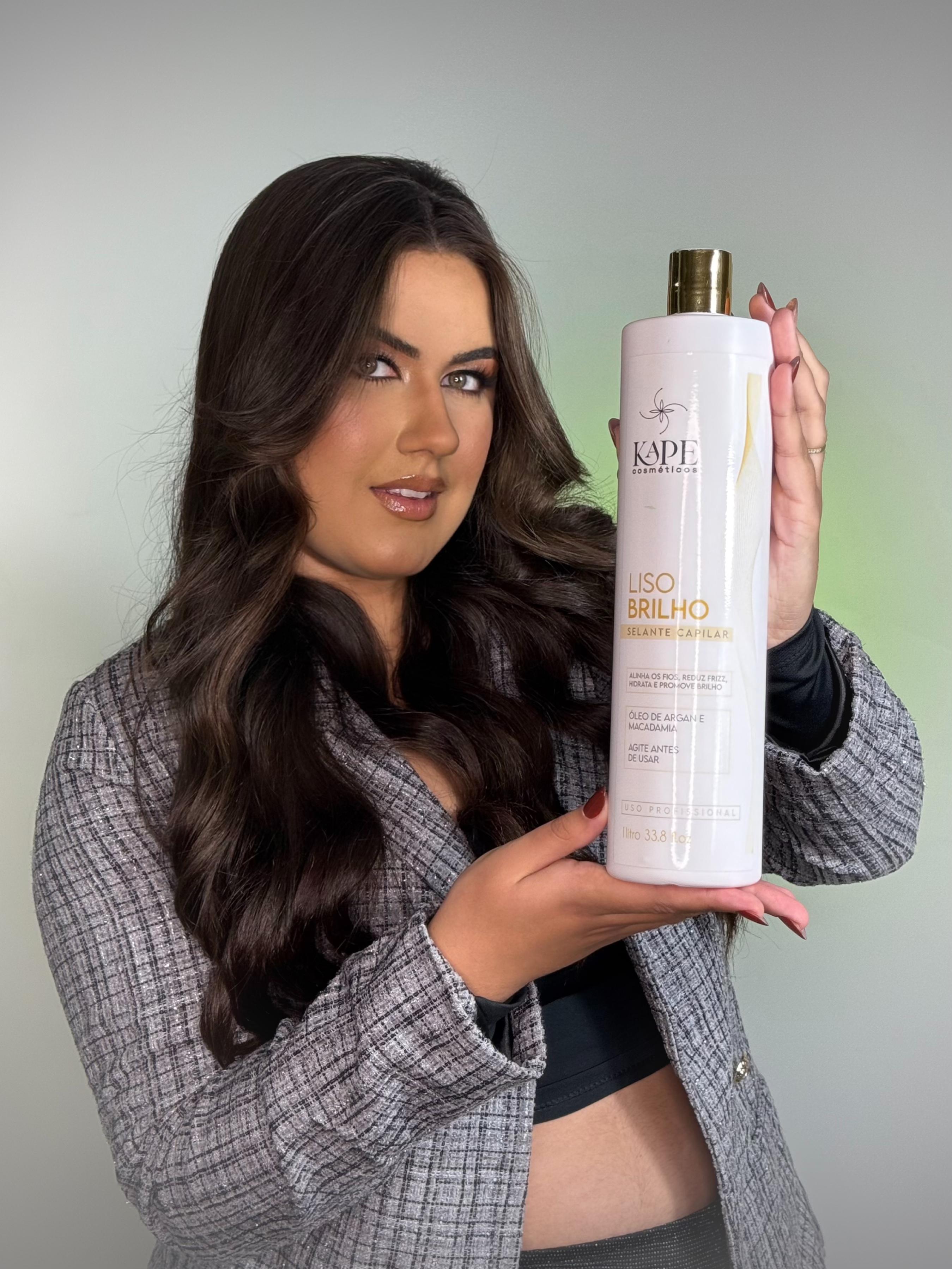 Selagem Capilar Orgânica Sem Formol – Liso Natural e Brilho Espelhado