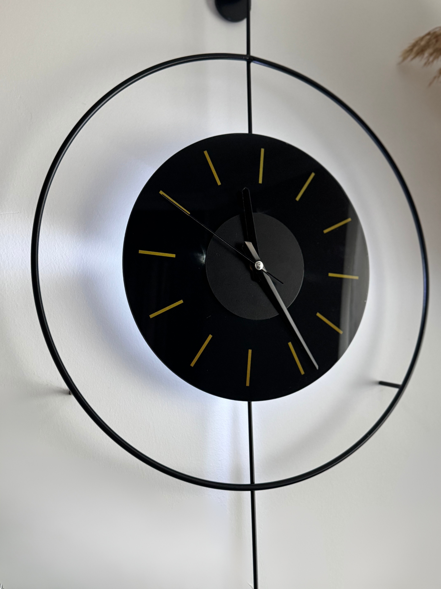 'Solin' (Ledli) Dekoratif Duvar Saati