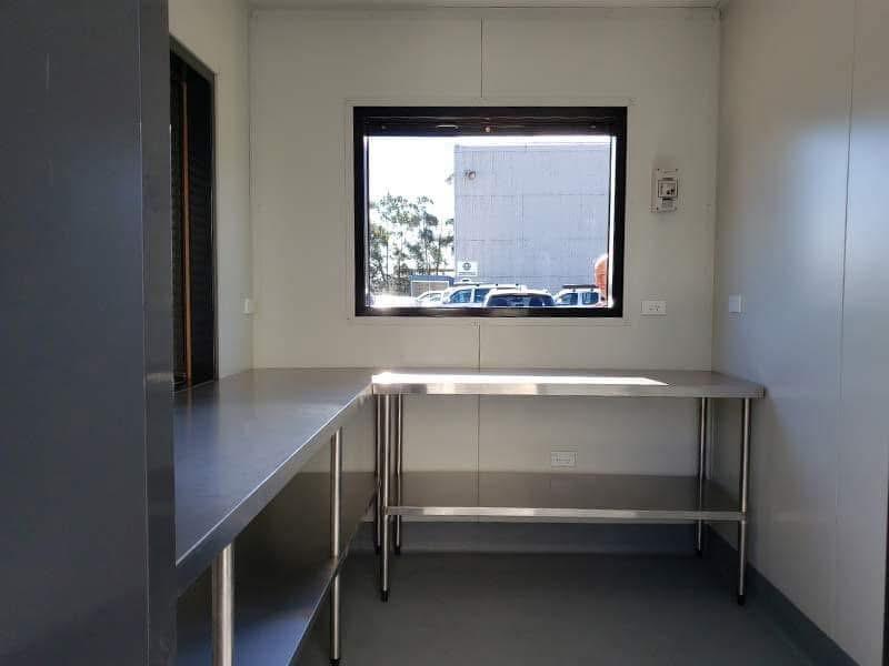 Conteneur Café / Bar Portable – 10 Pieds Habillage Bois